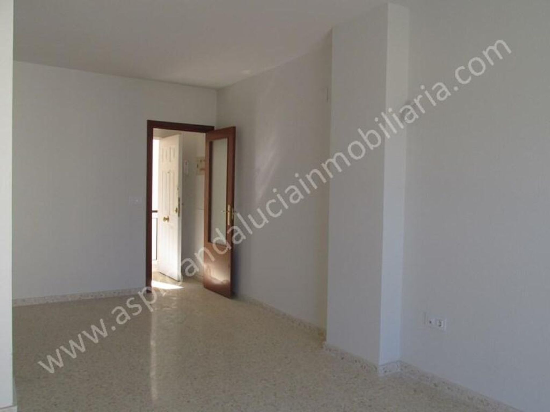 Condominium dans La Palma del Condado, Andalusia 11516421