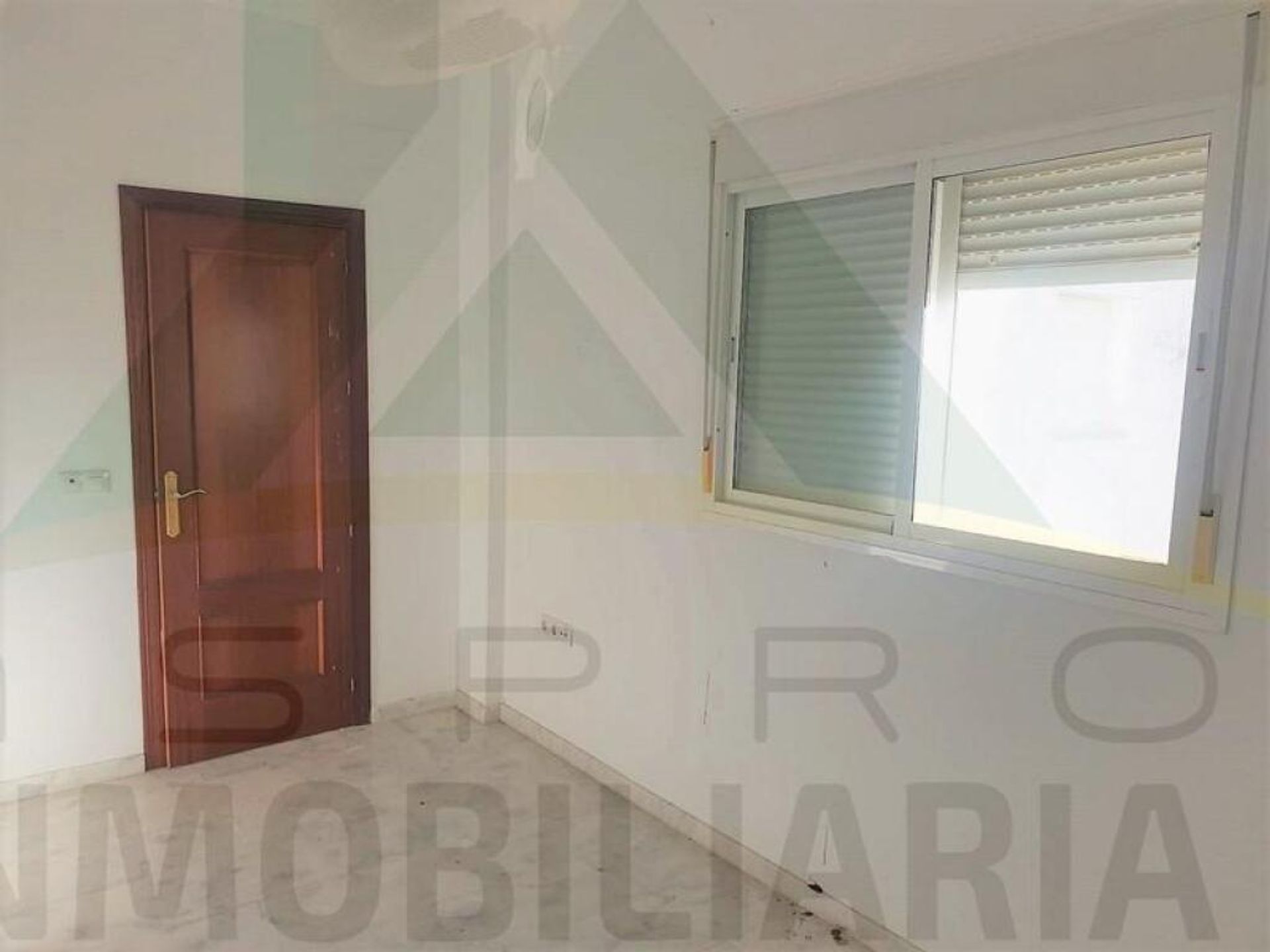 Huis in Villamanrique de la Condesa, Andalusië 11516529