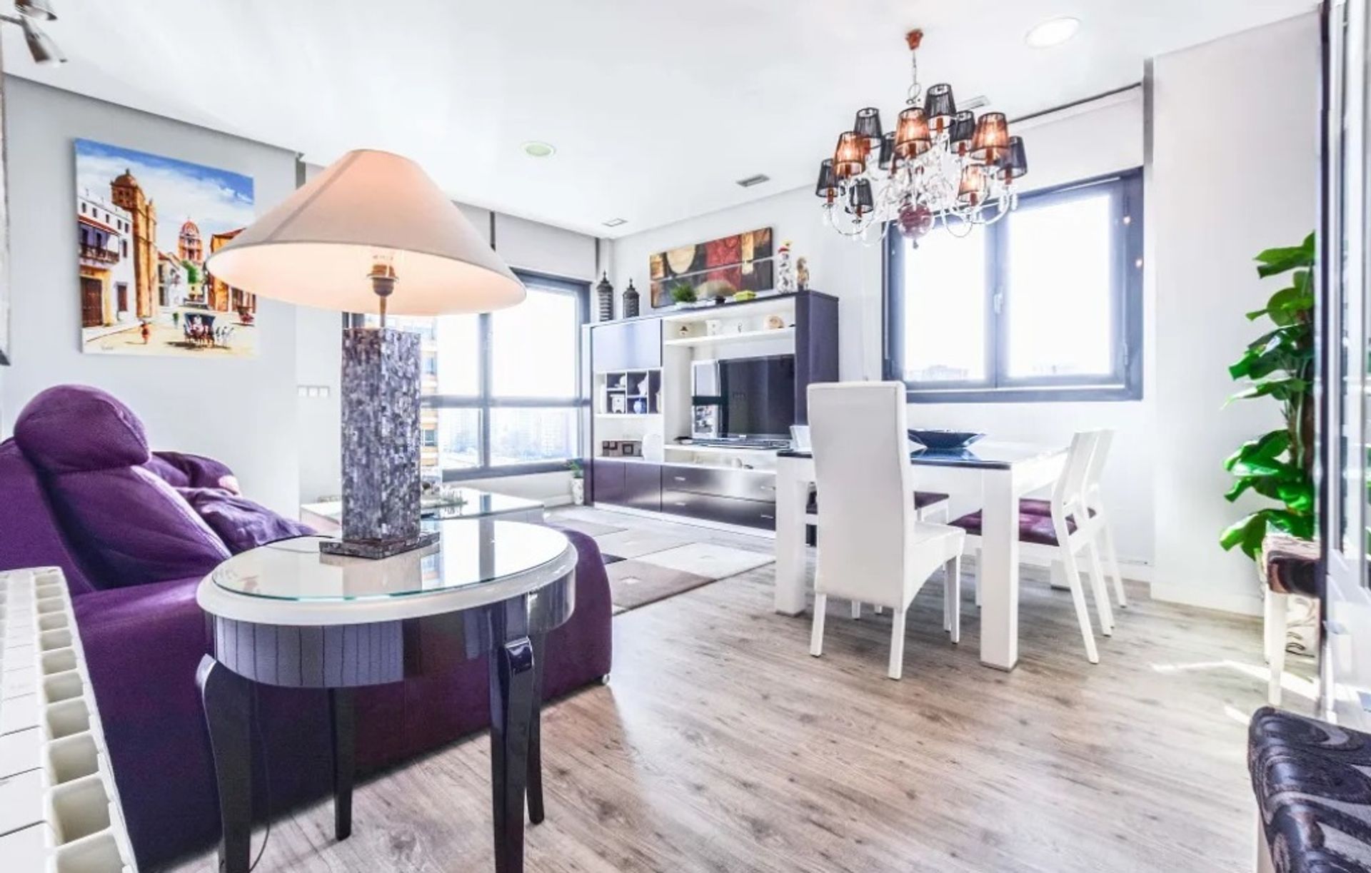 Condominium in Madrid, Comunidad de Madrid 11516621