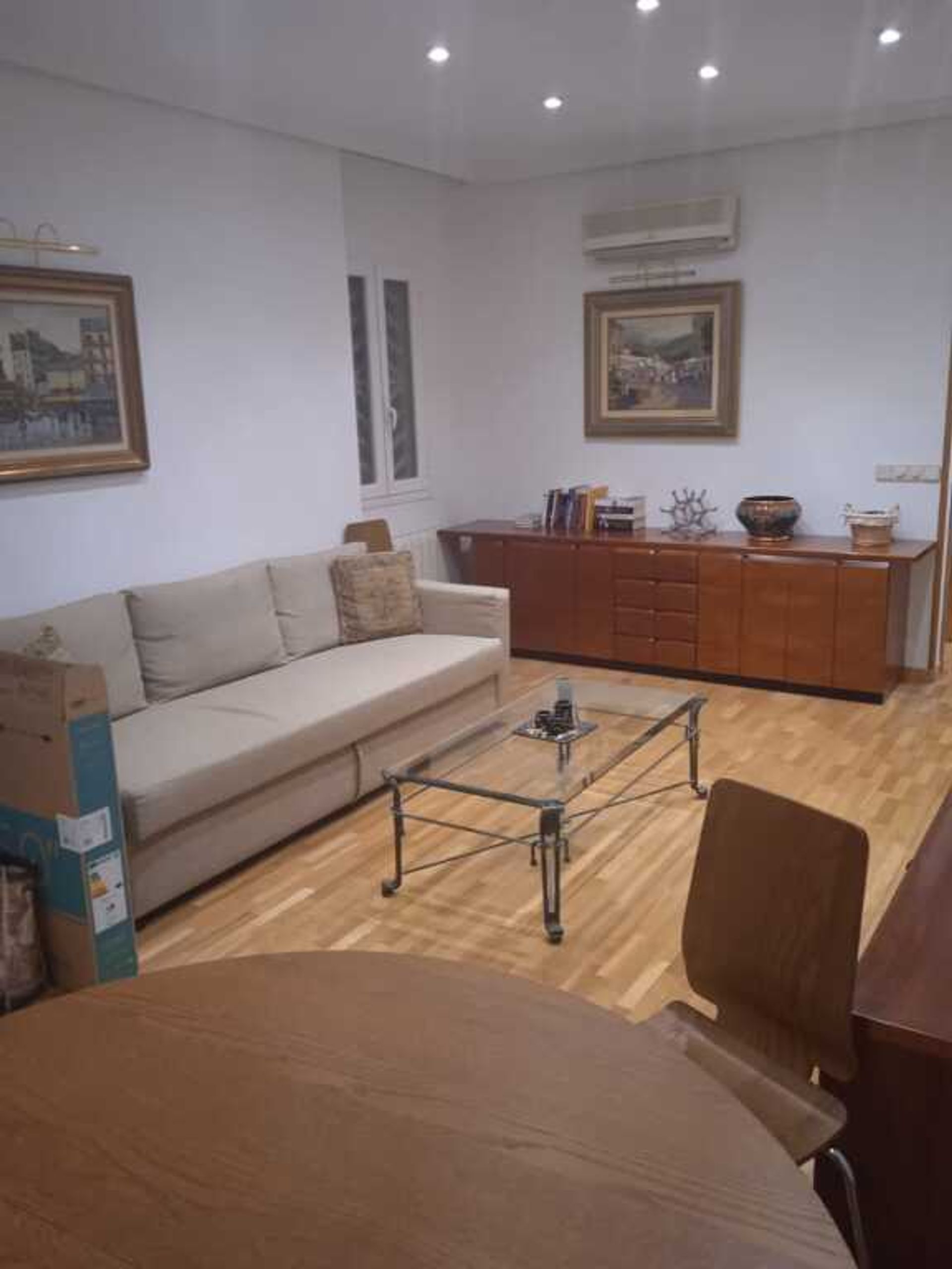 Condominium in Madrid, Comunidad de Madrid 11516631