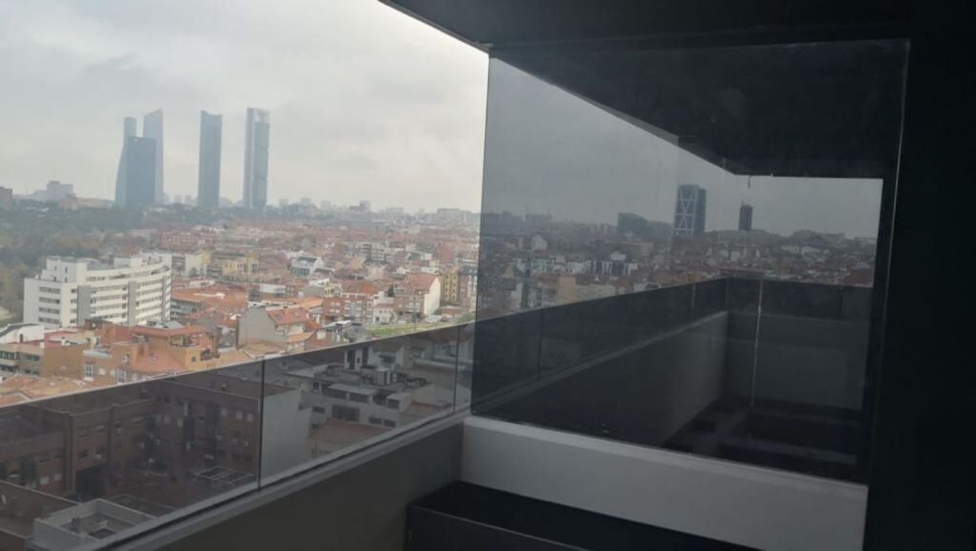 Condominio en Madrid, Comunidad de Madrid 11516647