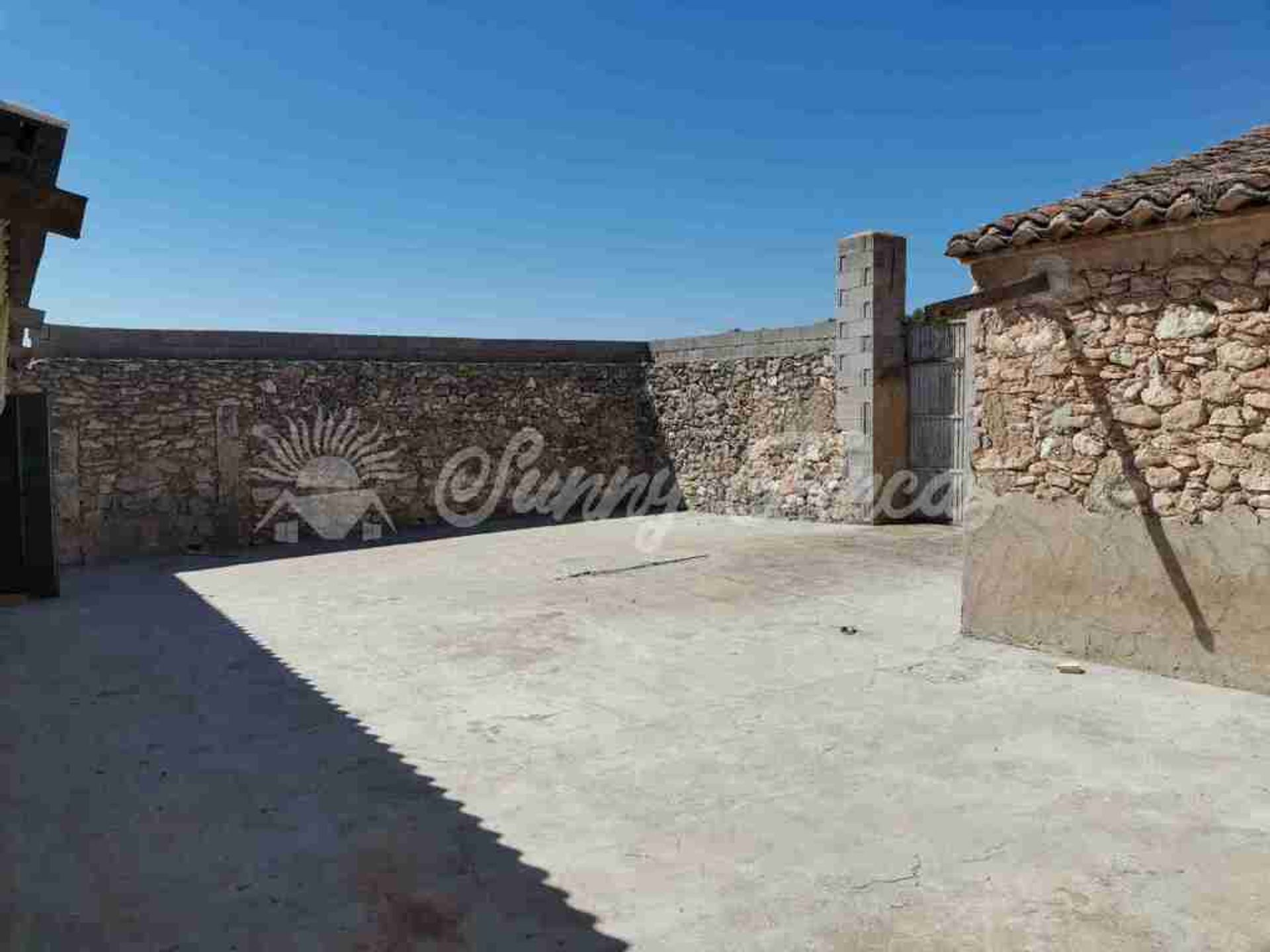 House in El Camp de Mirra, Comunidad Valenciana 11516935