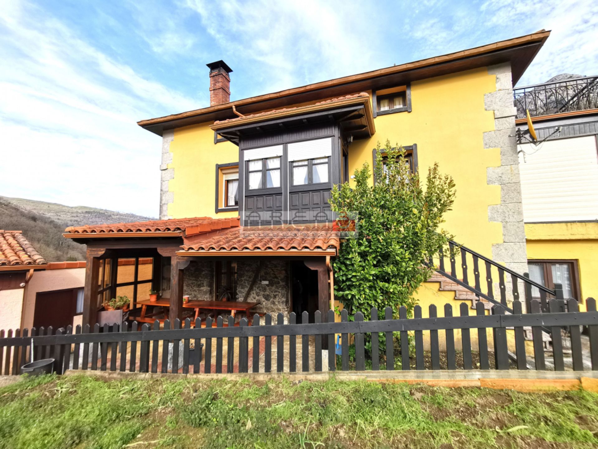 rumah dalam Matienzo, Cantabria 11517229