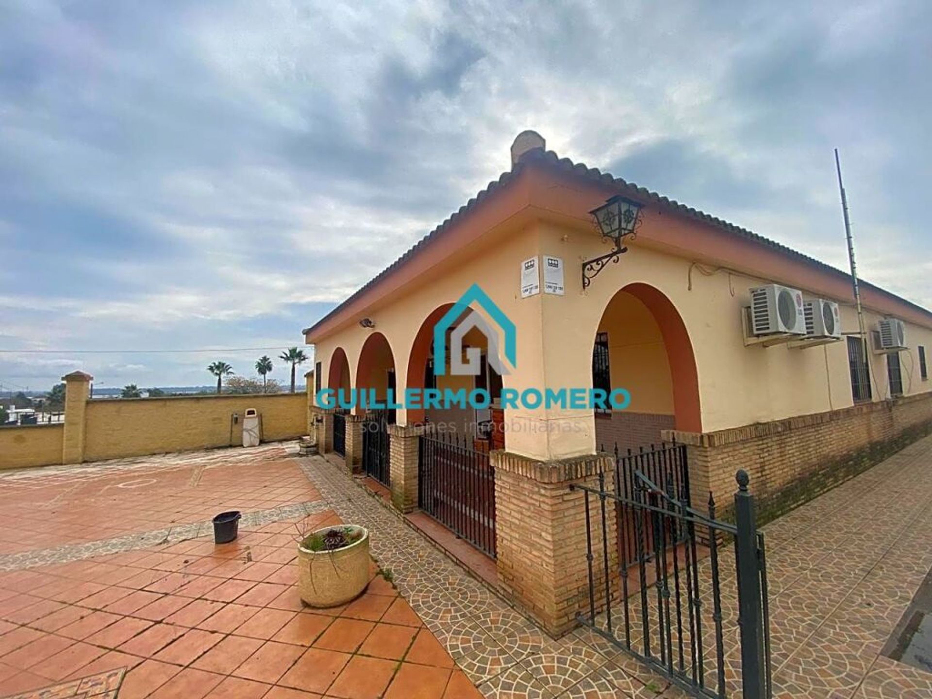 casa en La Puebla del Río, Andalucía 11517367