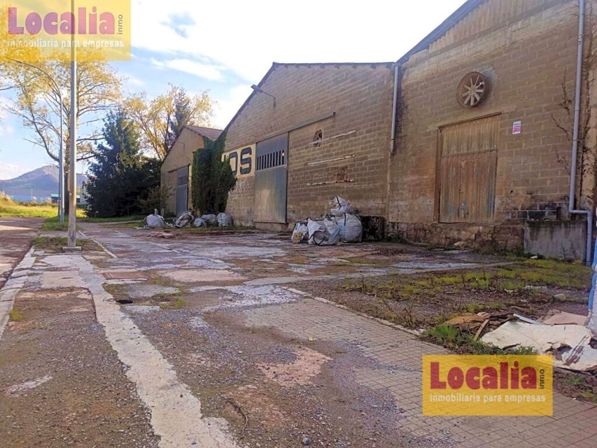 Industrial in Los Corrales de Buelna, Cantabria 11517408