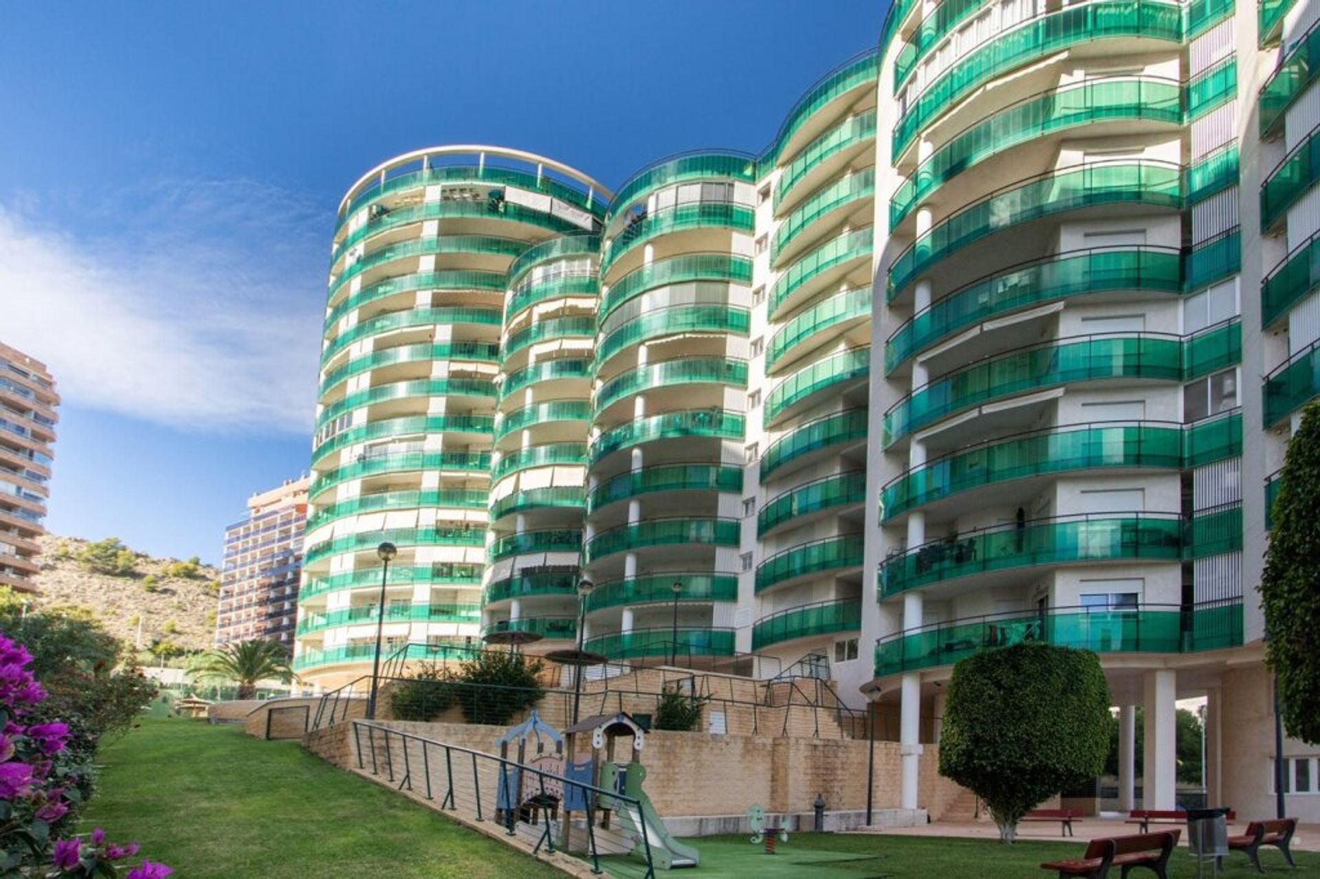 Condominium in La Vila Joiosa, Comunidad Valenciana 11517650