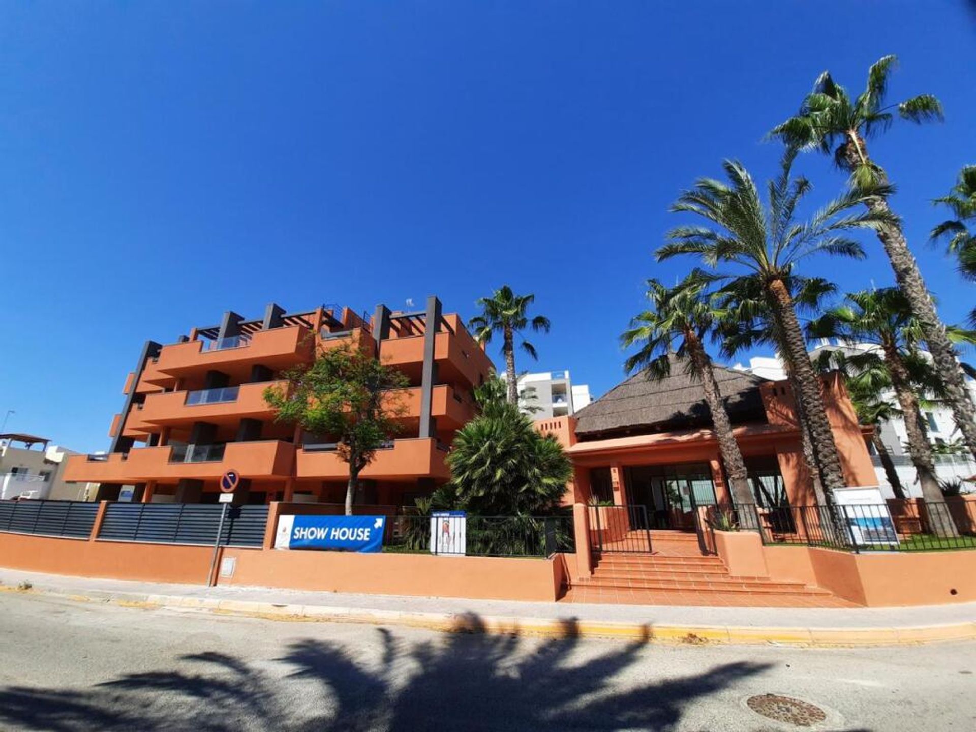 Condominium in Orihuela, Comunidad Valenciana 11517665