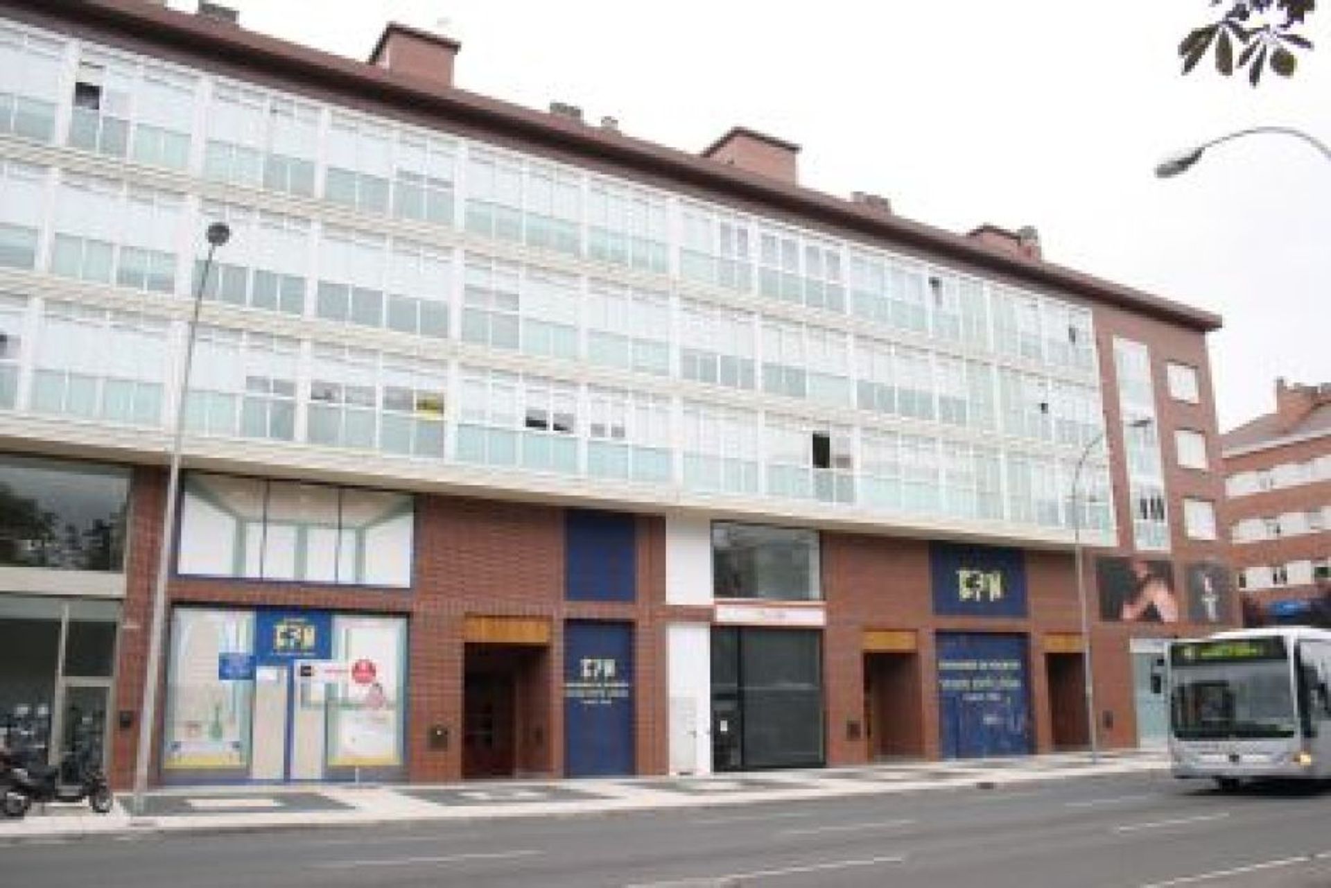 Industriale nel Vittoria-Gasteiz, Paesi Baschi 11518464