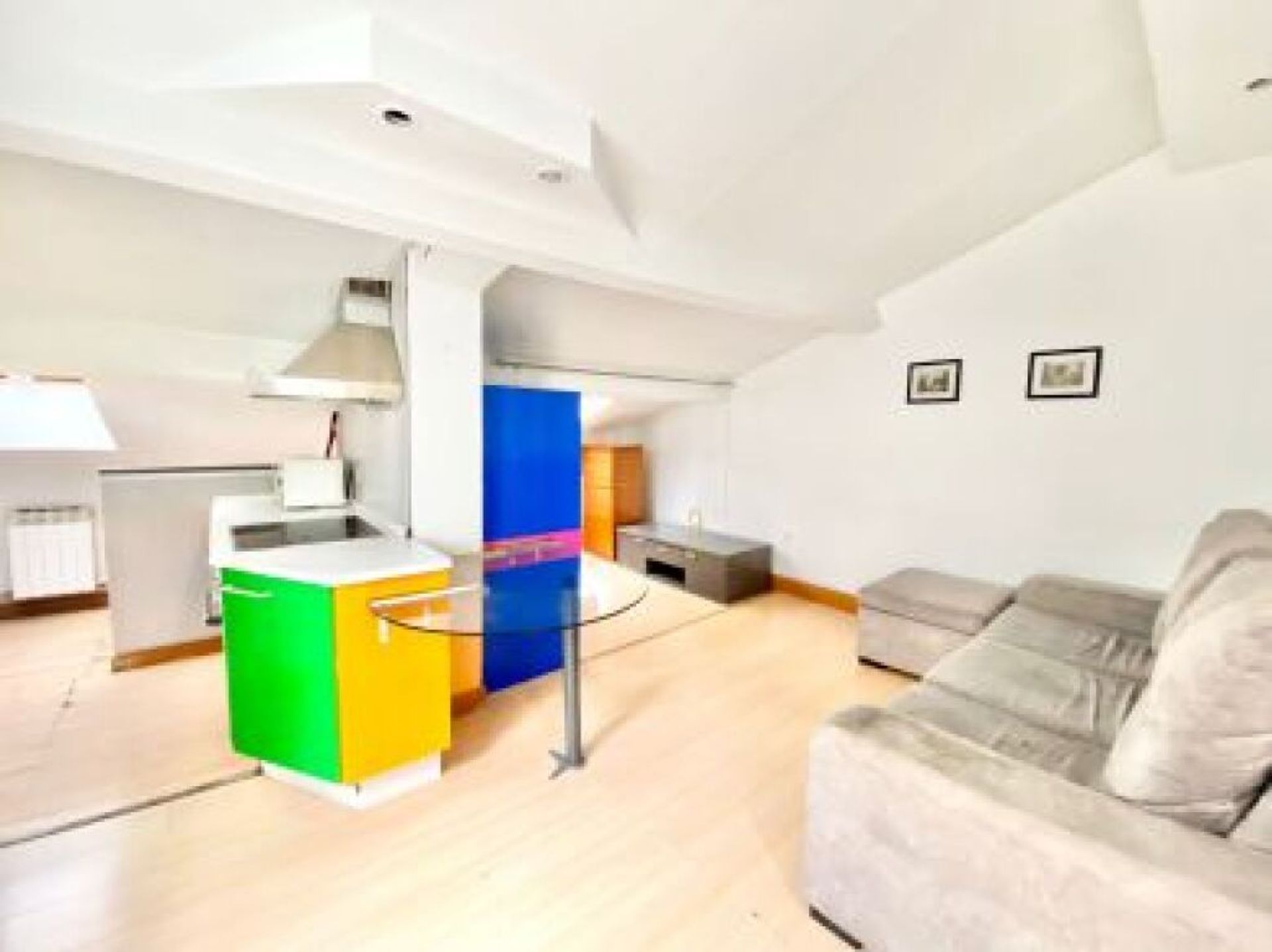 Condominium in Vitoria-Gasteiz, Basque Country 11518562