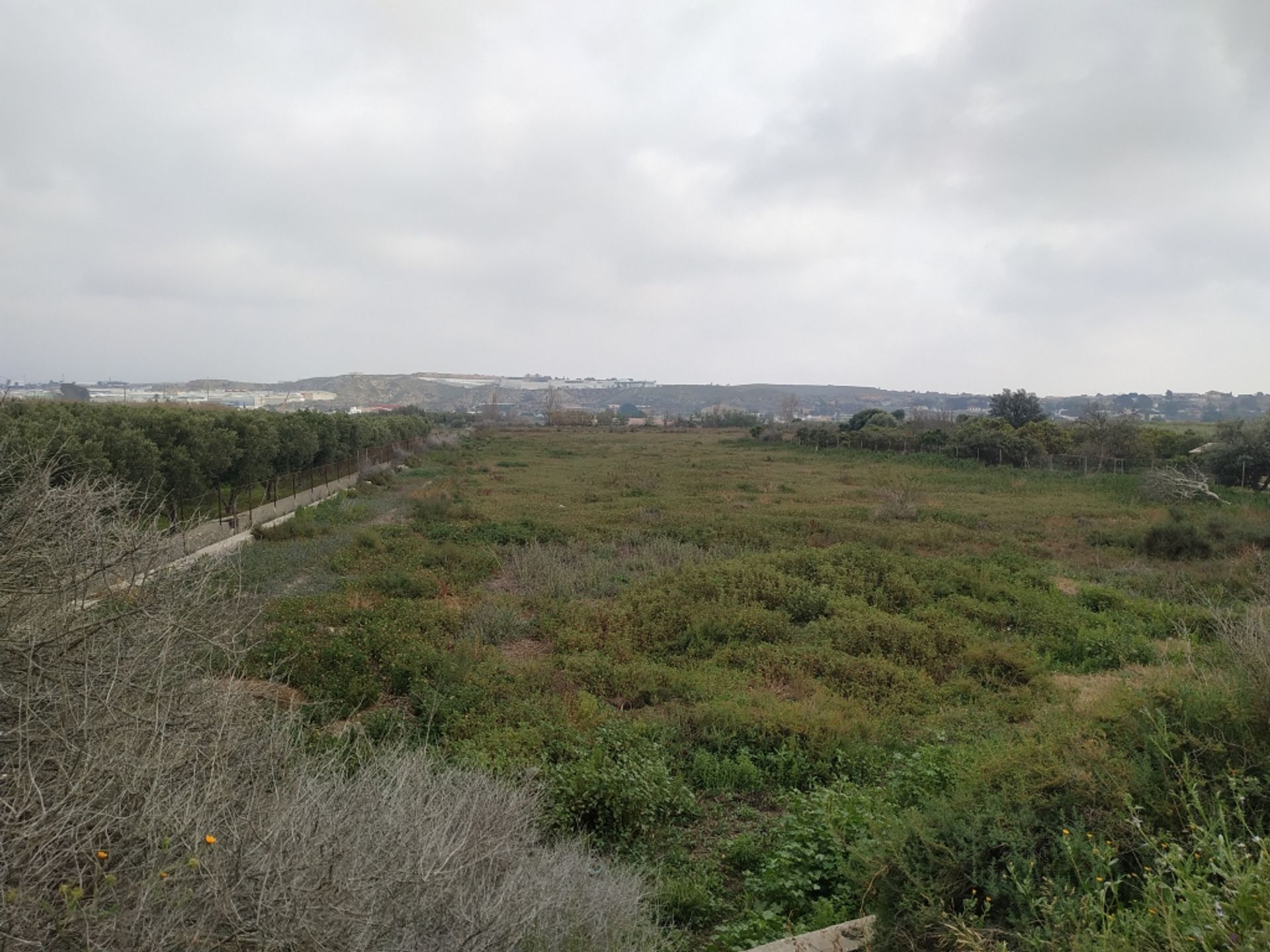 Tanah di Barrio del Carmen, Andalusia 11518621