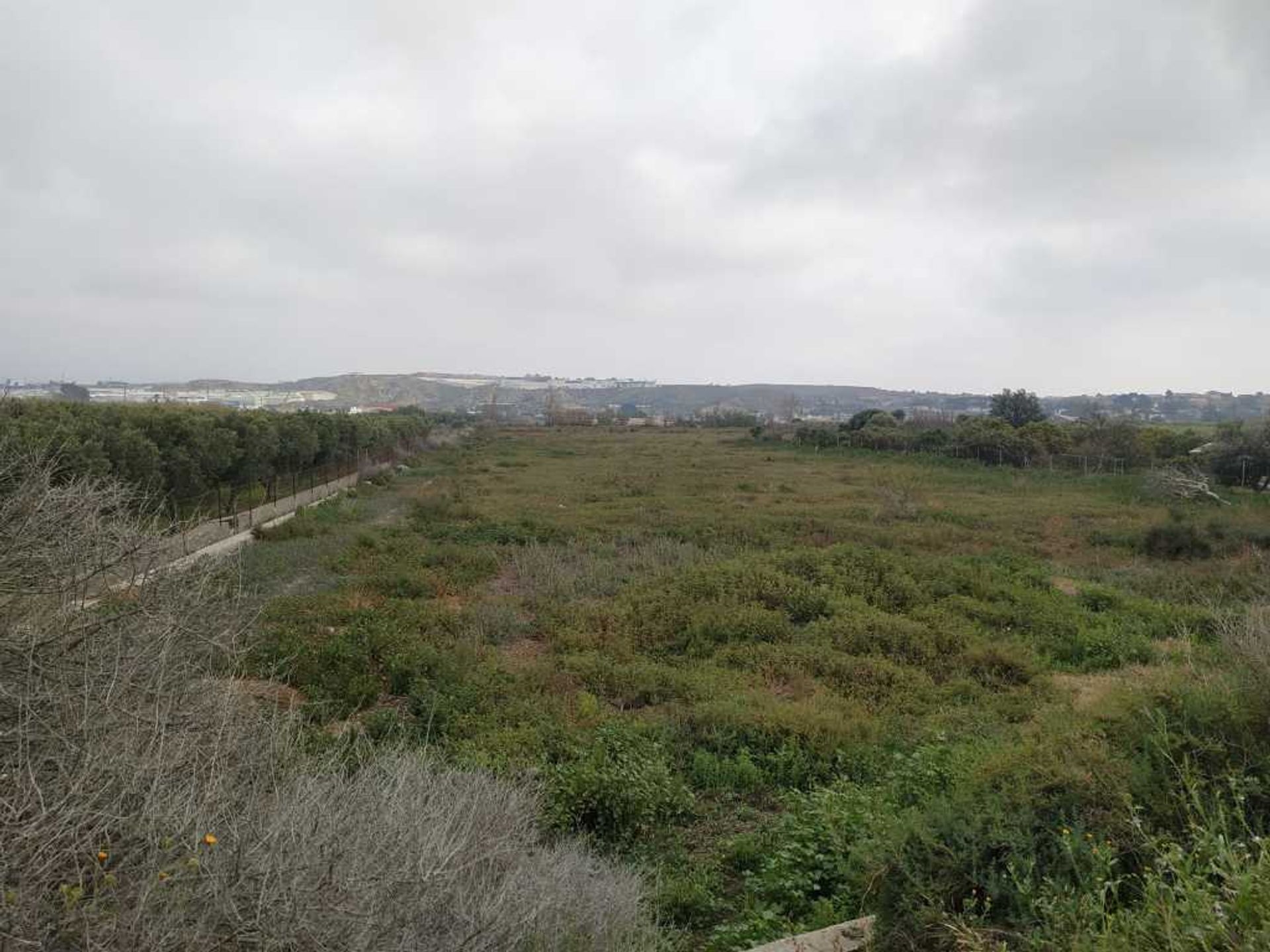 Tanah di Barrio del Carmen, Andalusia 11518622