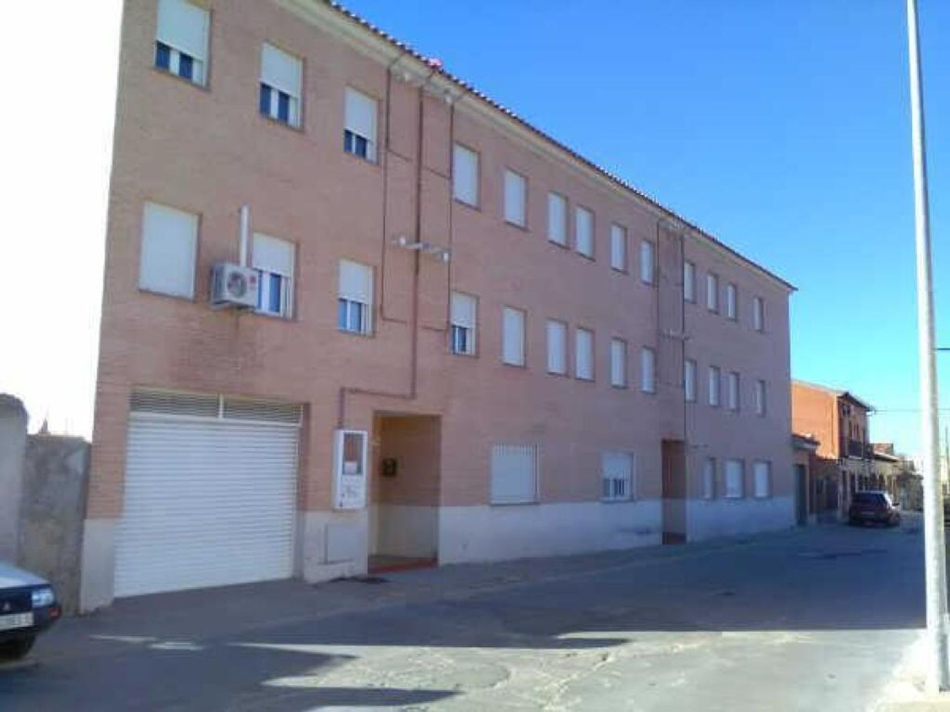 Condominium in Ajofrin, Castille-La Mancha 11518901