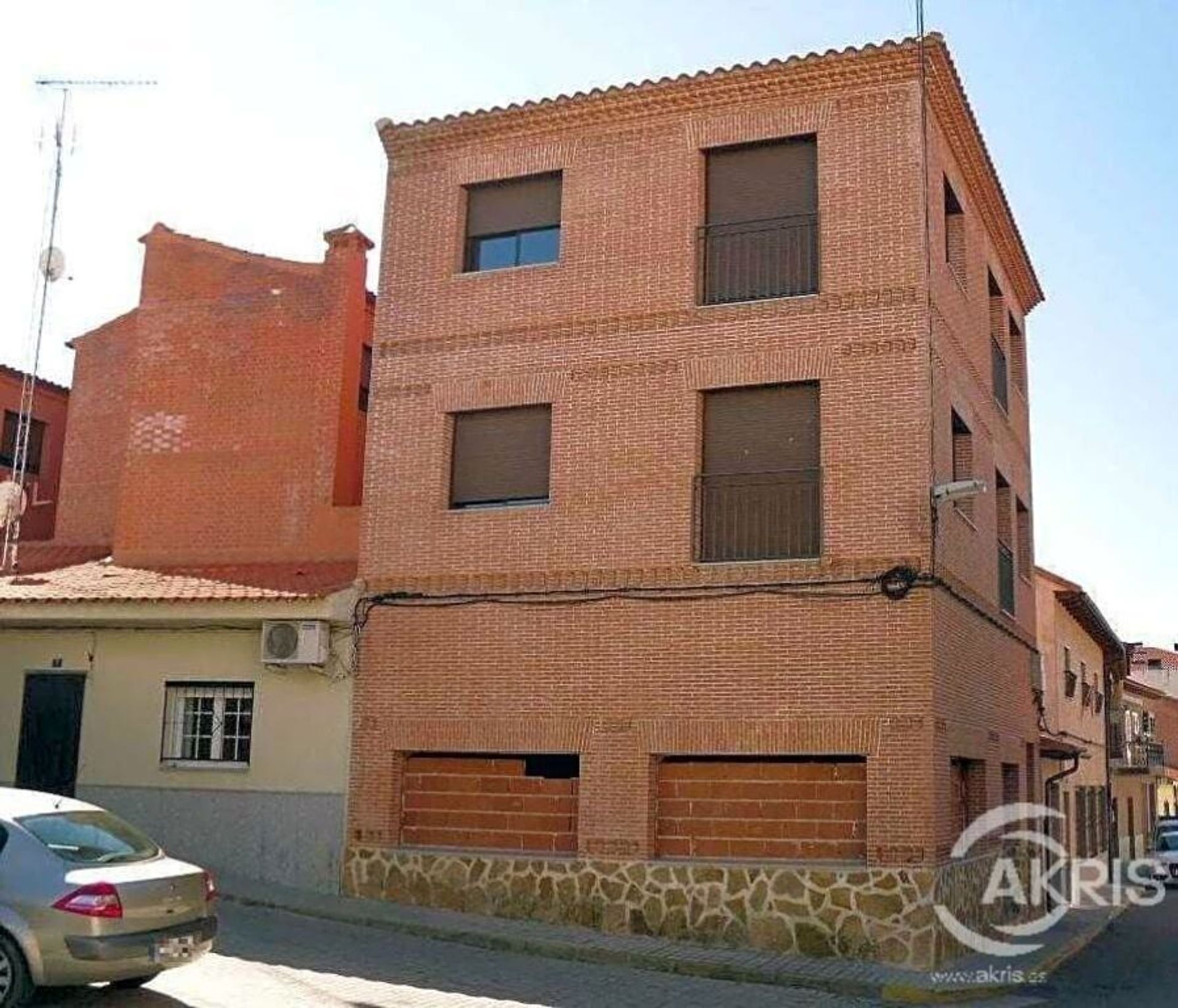 Condominium in Magan, Castille-La Mancha 11518924