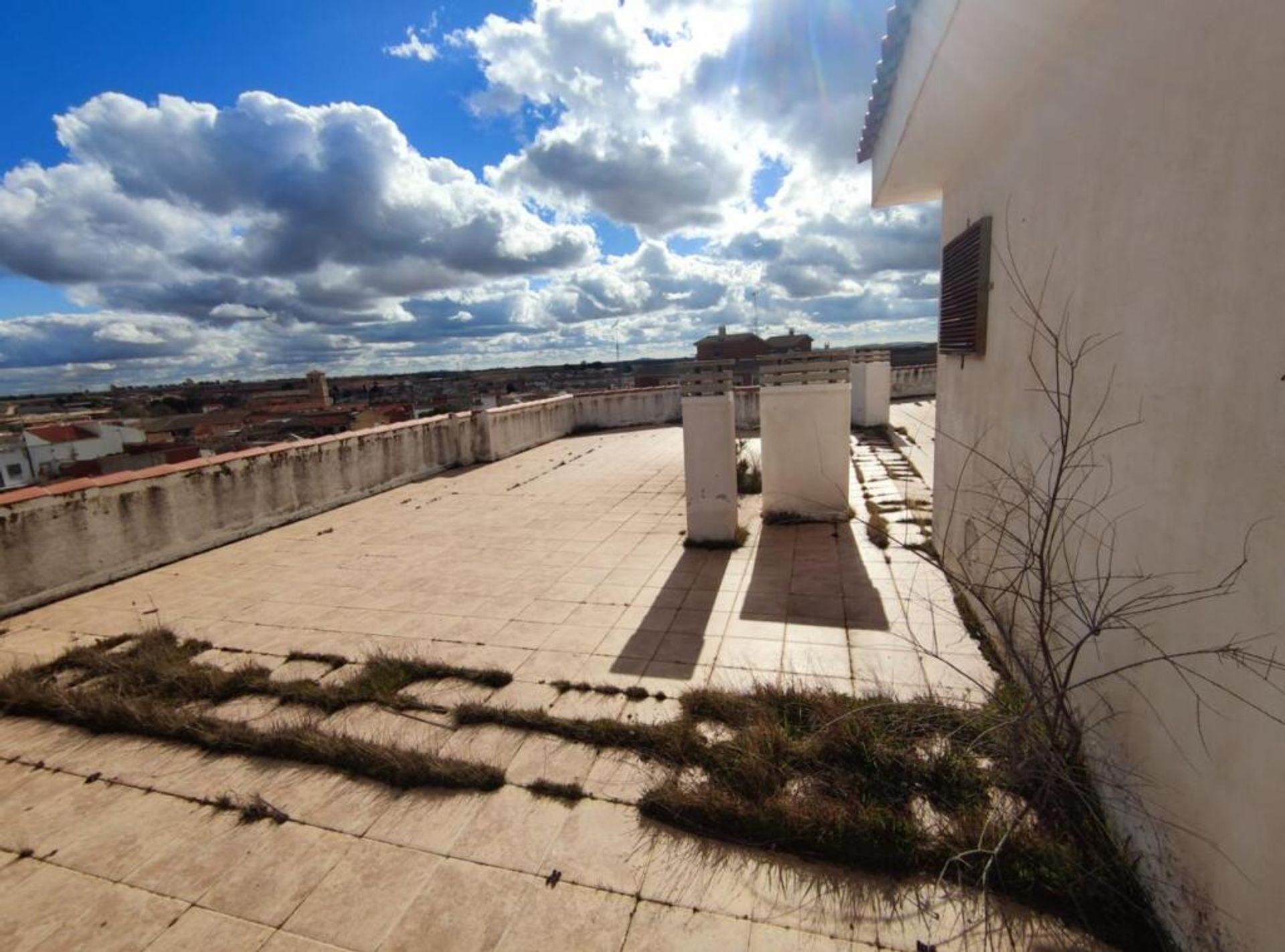 Condominio en Villatobas, Castilla-La Mancha 11519595