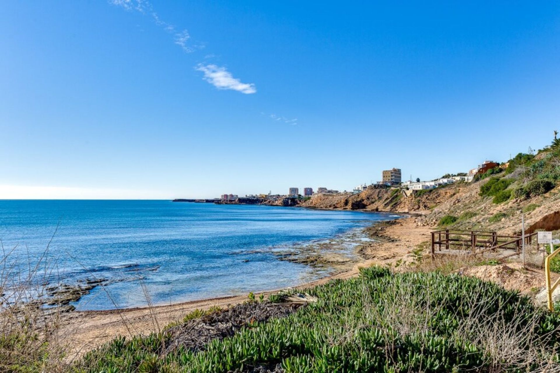 Condominium in Torrevieja, Comunidad Valenciana 11519769