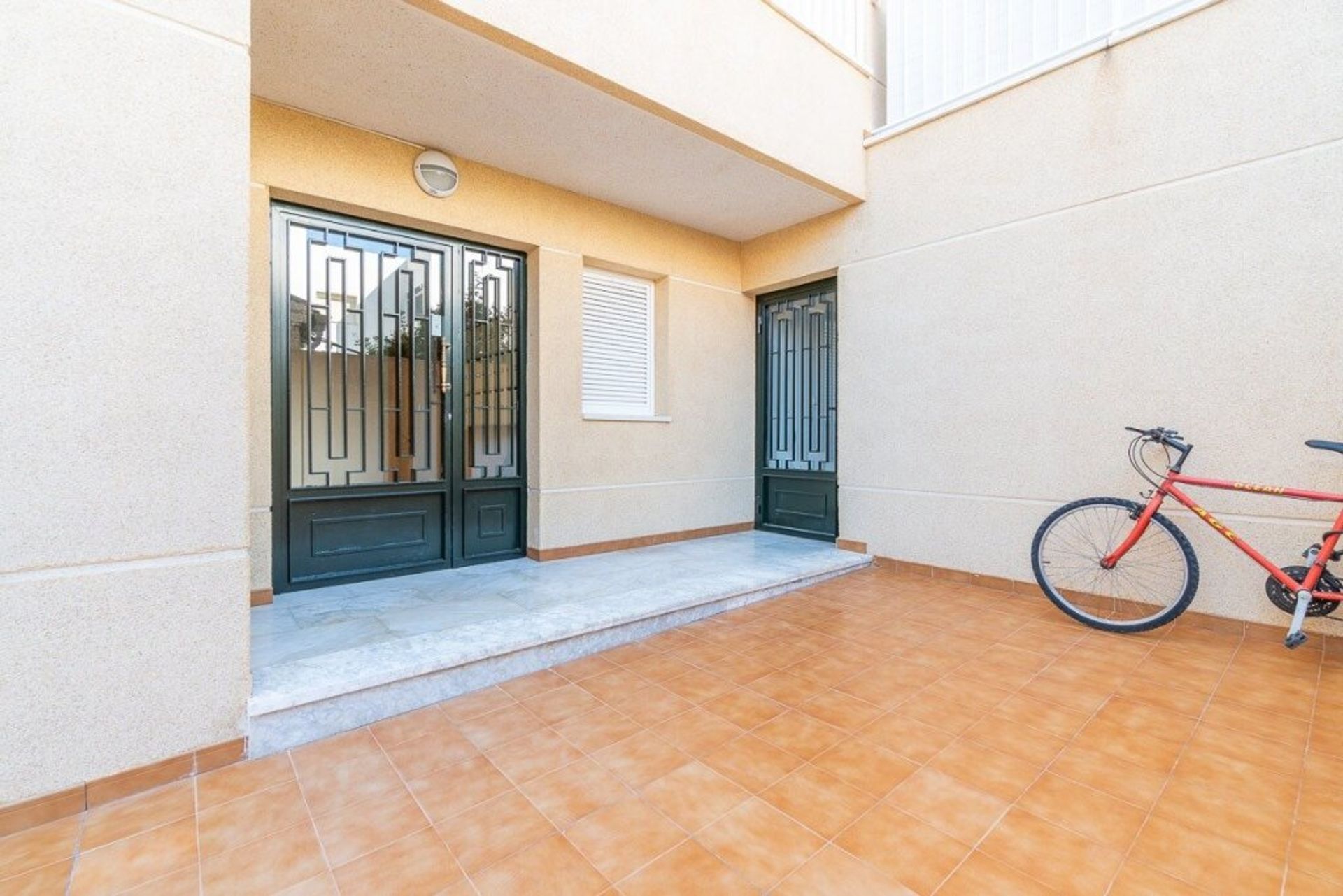 Condominium in San Pedro del Pinatar, Región de Murcia 11519833