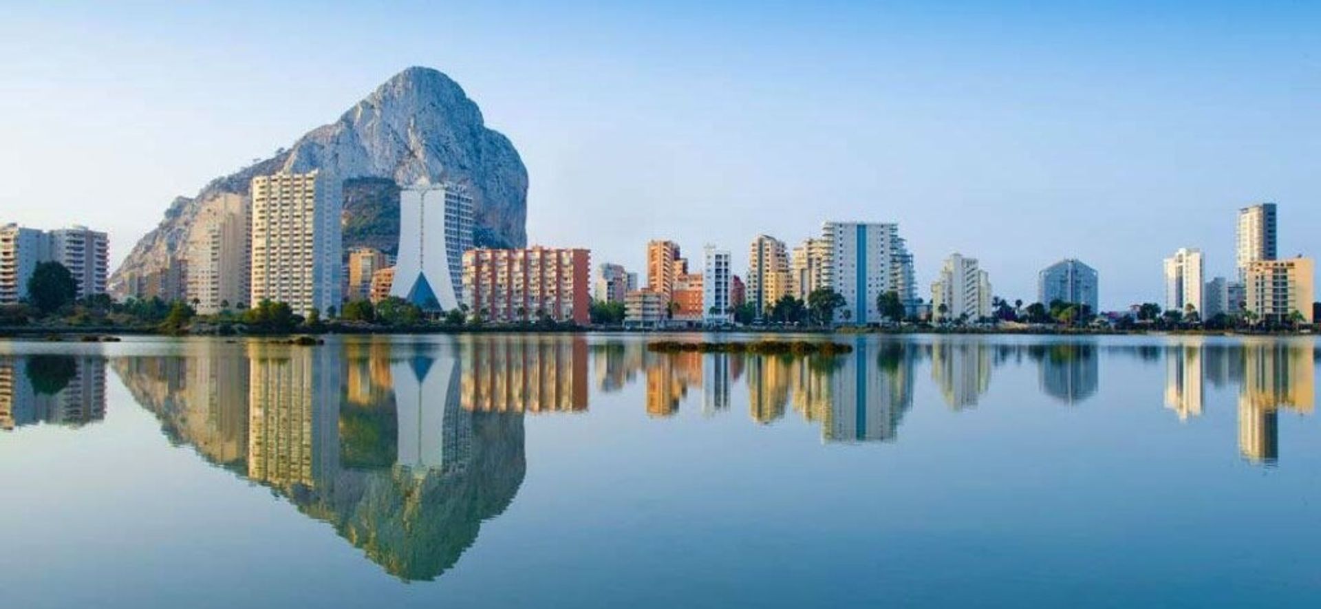 Condominium in Calpe, Comunidad Valenciana 11520217