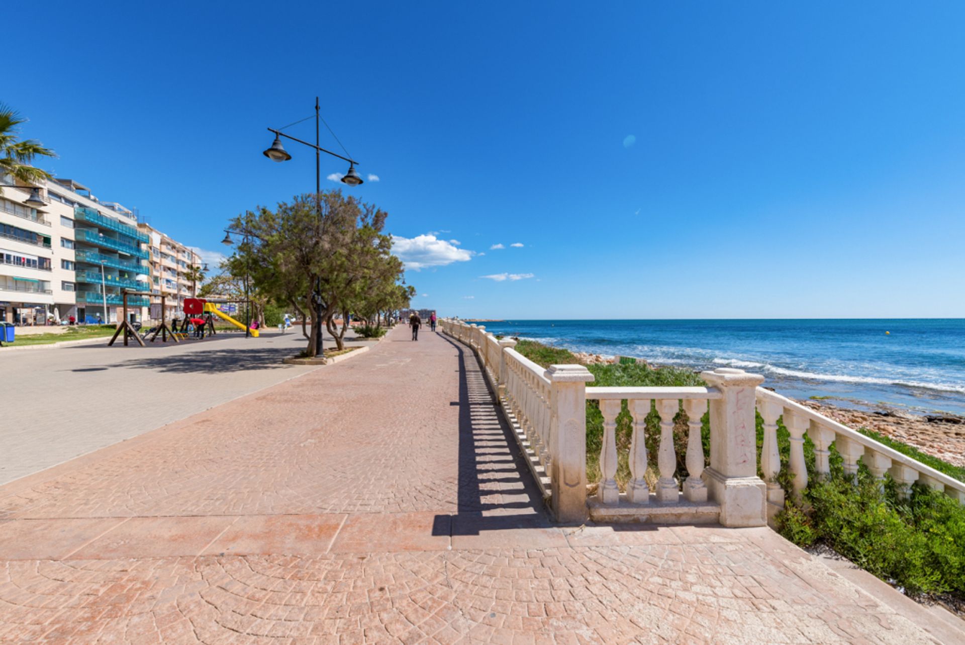 Osakehuoneisto sisään Torrevieja, Comunidad Valenciana 11520466