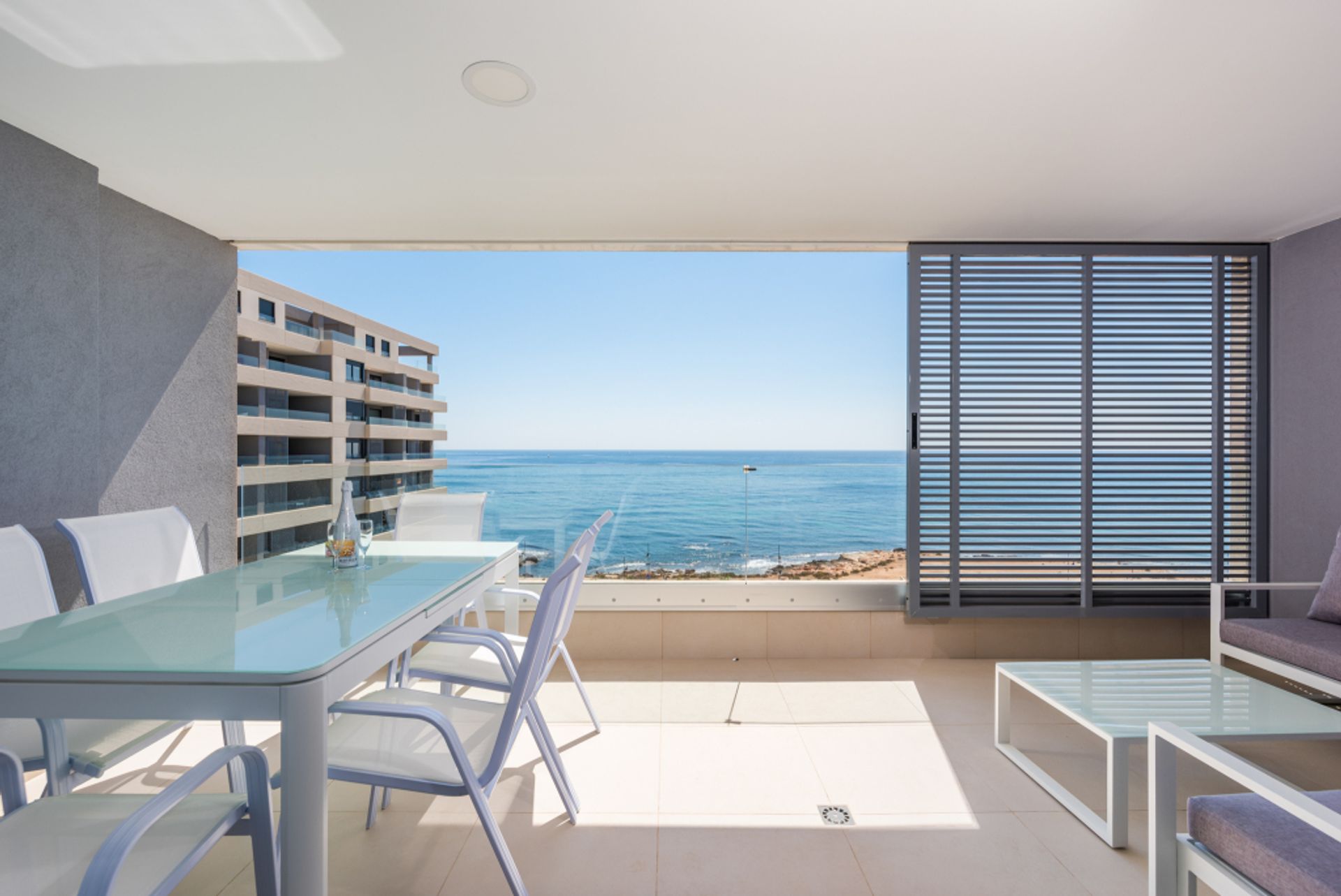 Condominium in Torrevieja, Comunidad Valenciana 11520479