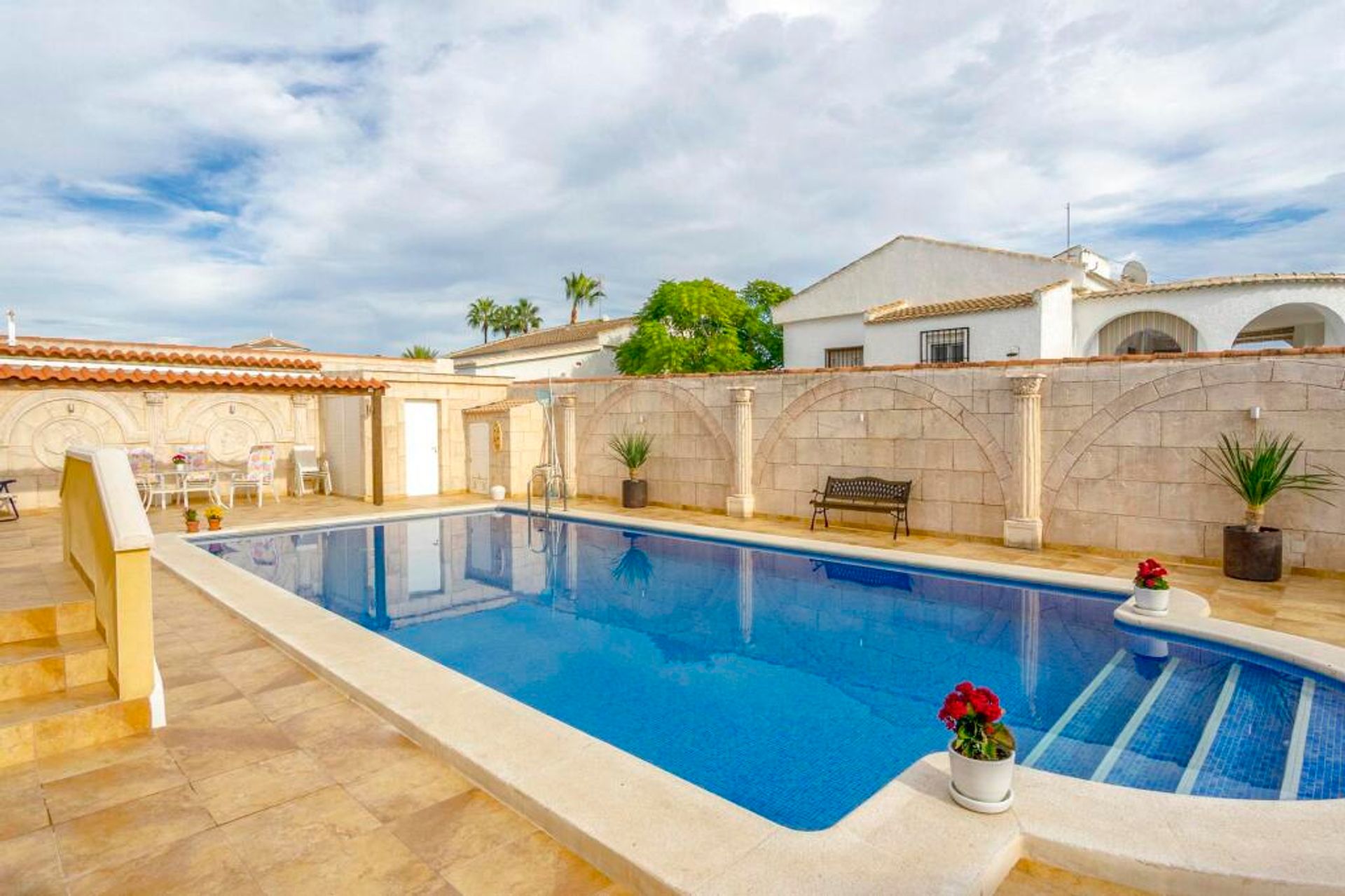 House in Los Montesinos, Valencia 11520530