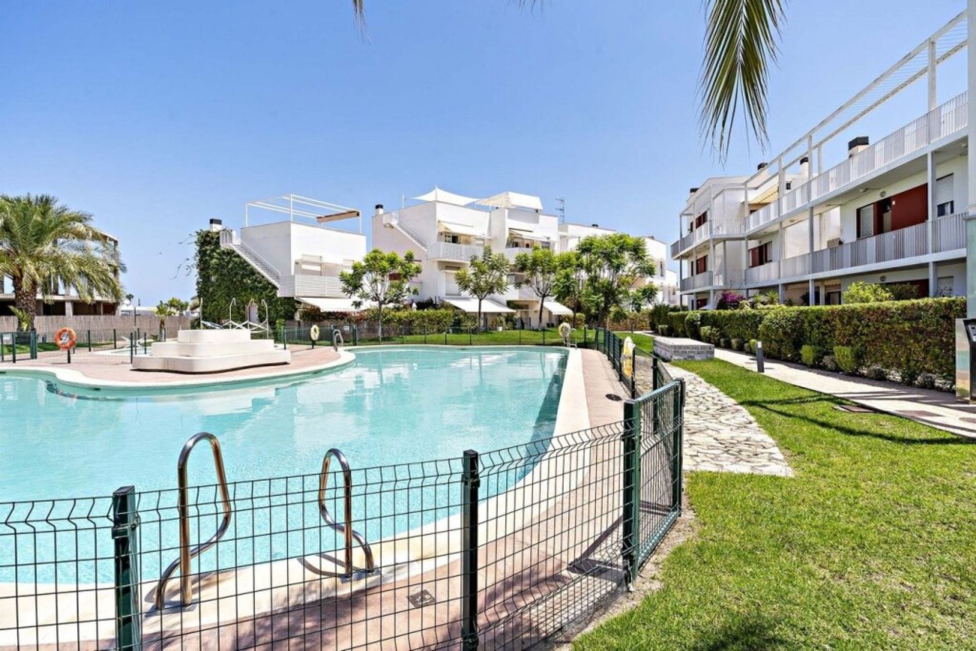 Condominium in Los Amarguillos, Andalusia 11520702