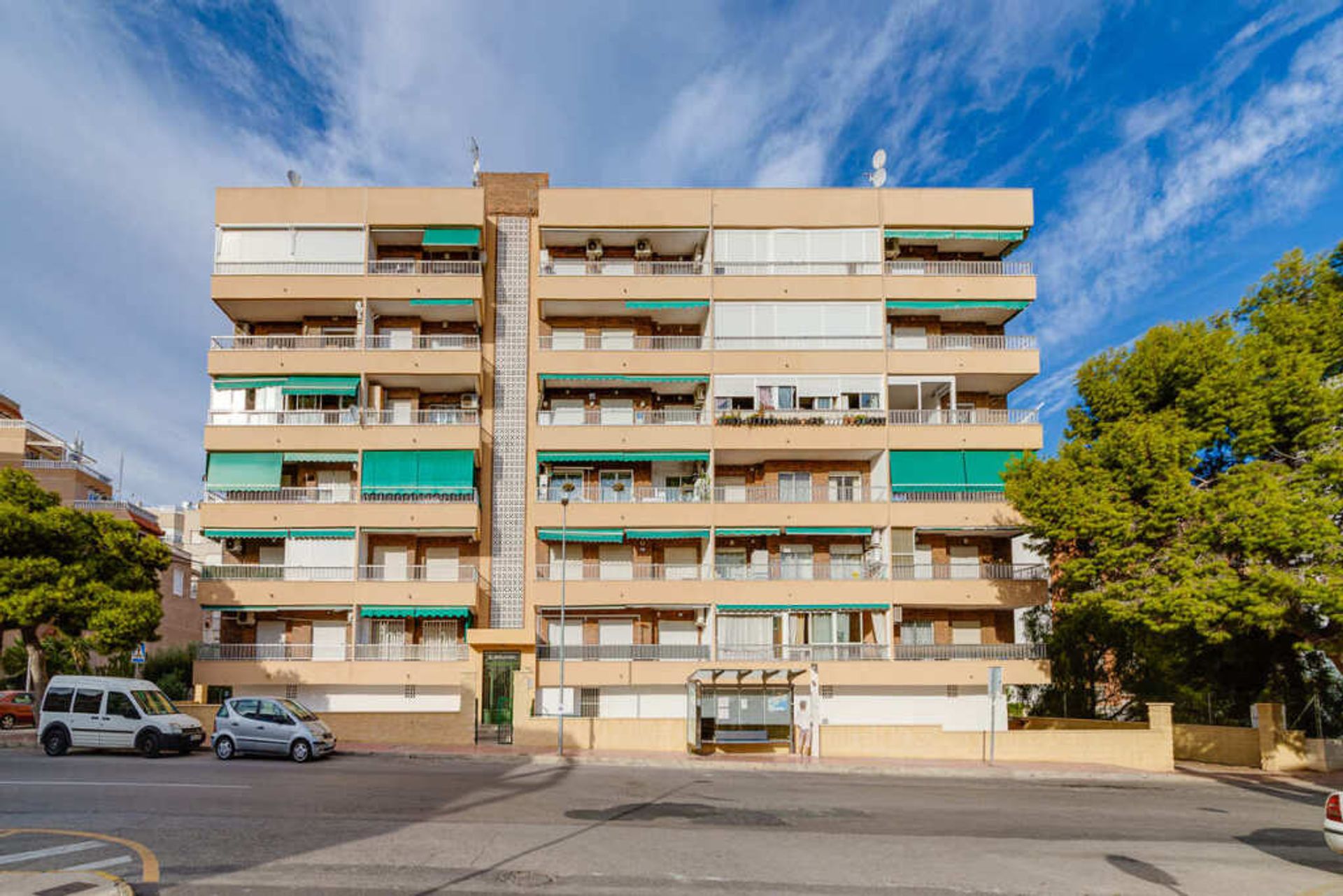 Condominium in Orihuela, Comunidad Valenciana 11520747