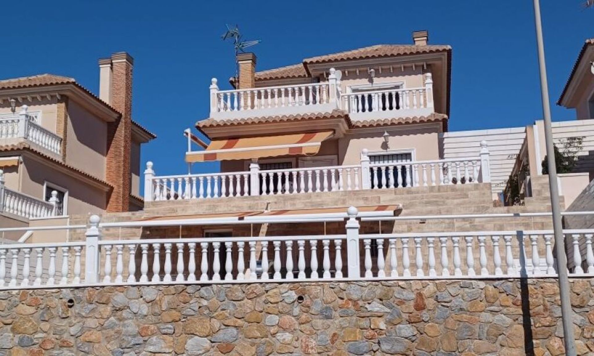 rumah dalam Torrevieja, Comunidad Valenciana 11520865