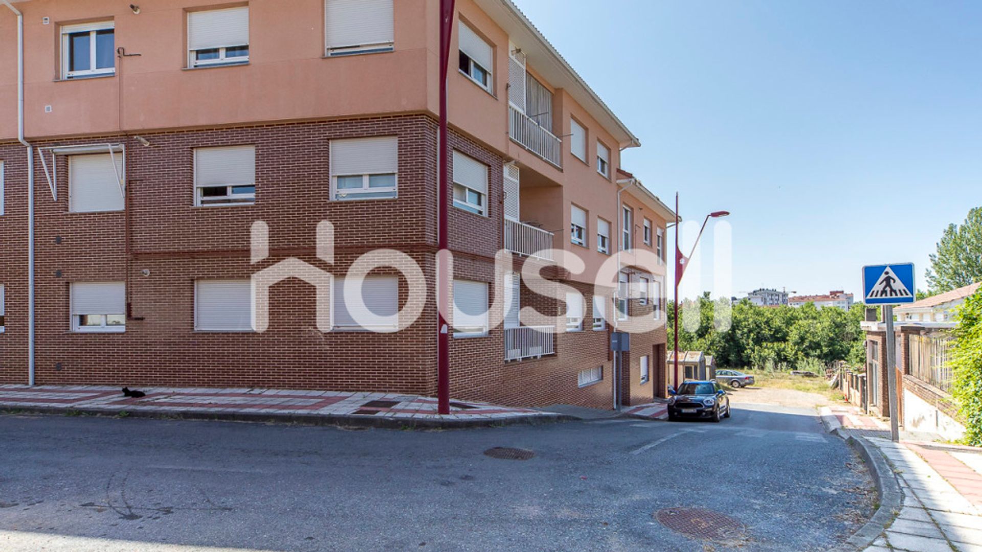 Condominium in San Andrés del Rabanedo, Castilla y León 11520938