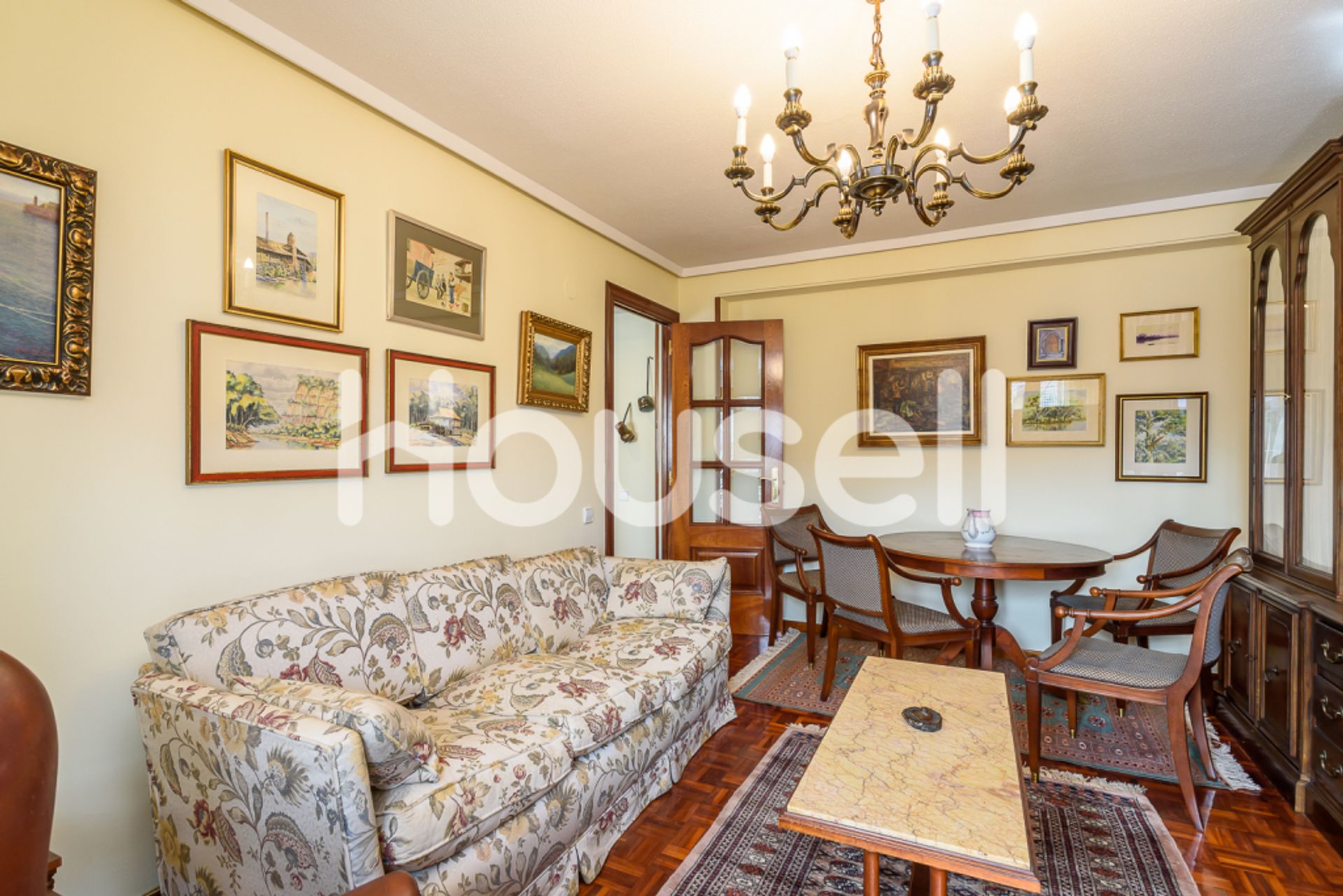 Condominium in Oviedo, Asturias 11521329