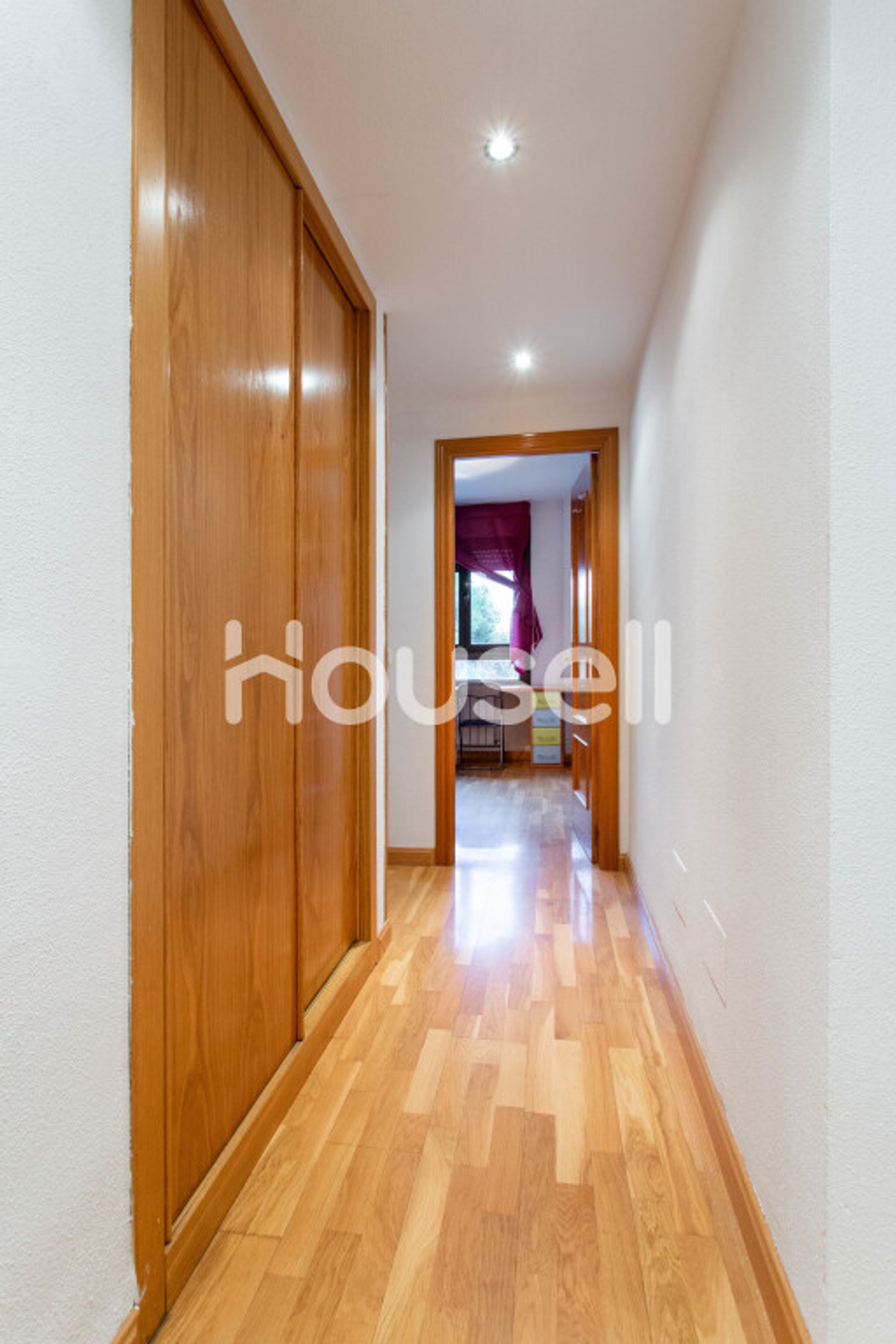 Condominium in Madrid, Comunidad de Madrid 11521344