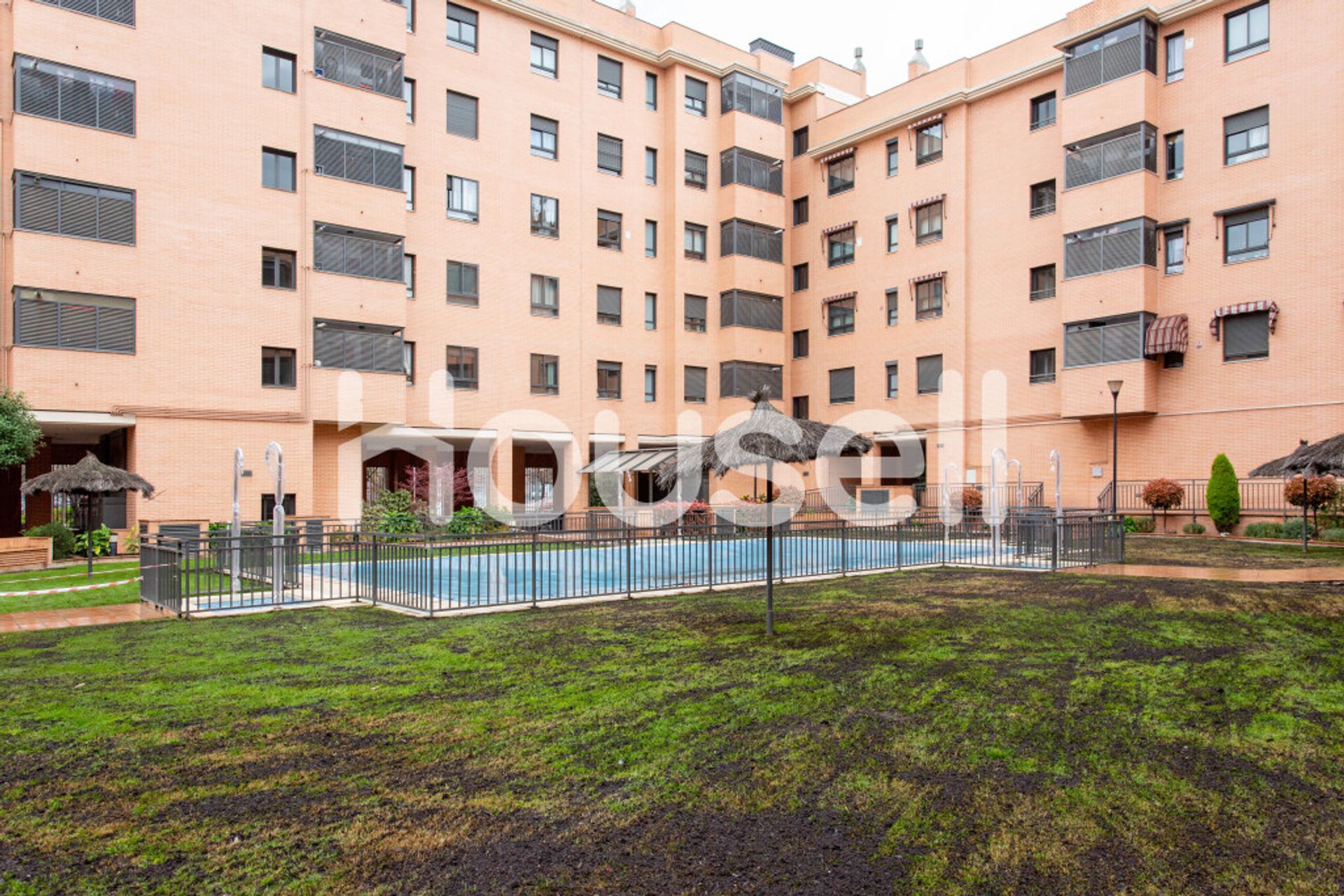 Condominium in Madrid, Comunidad de Madrid 11521344