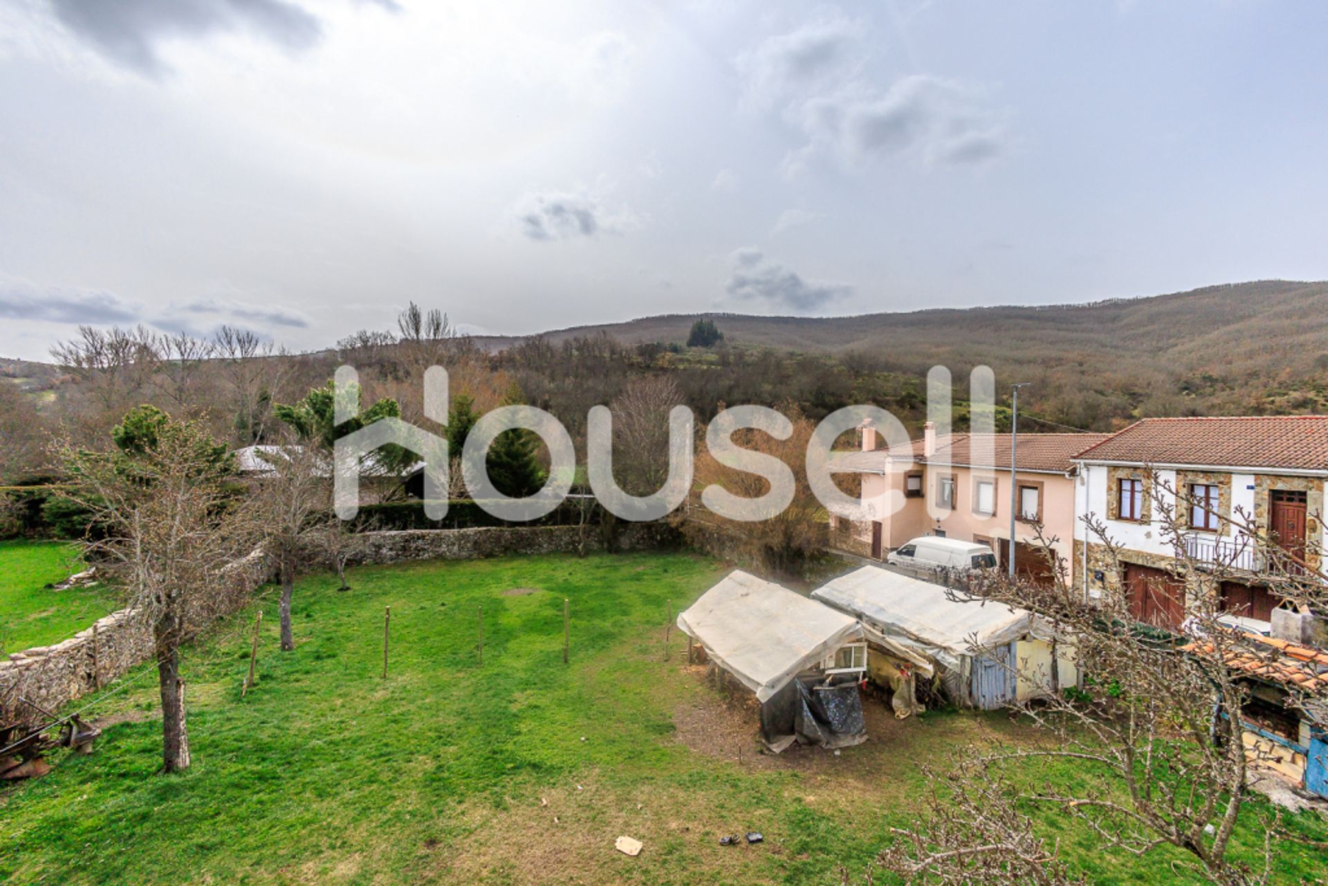 House in Rioseco de Tapia, Castille-Leon 11521360