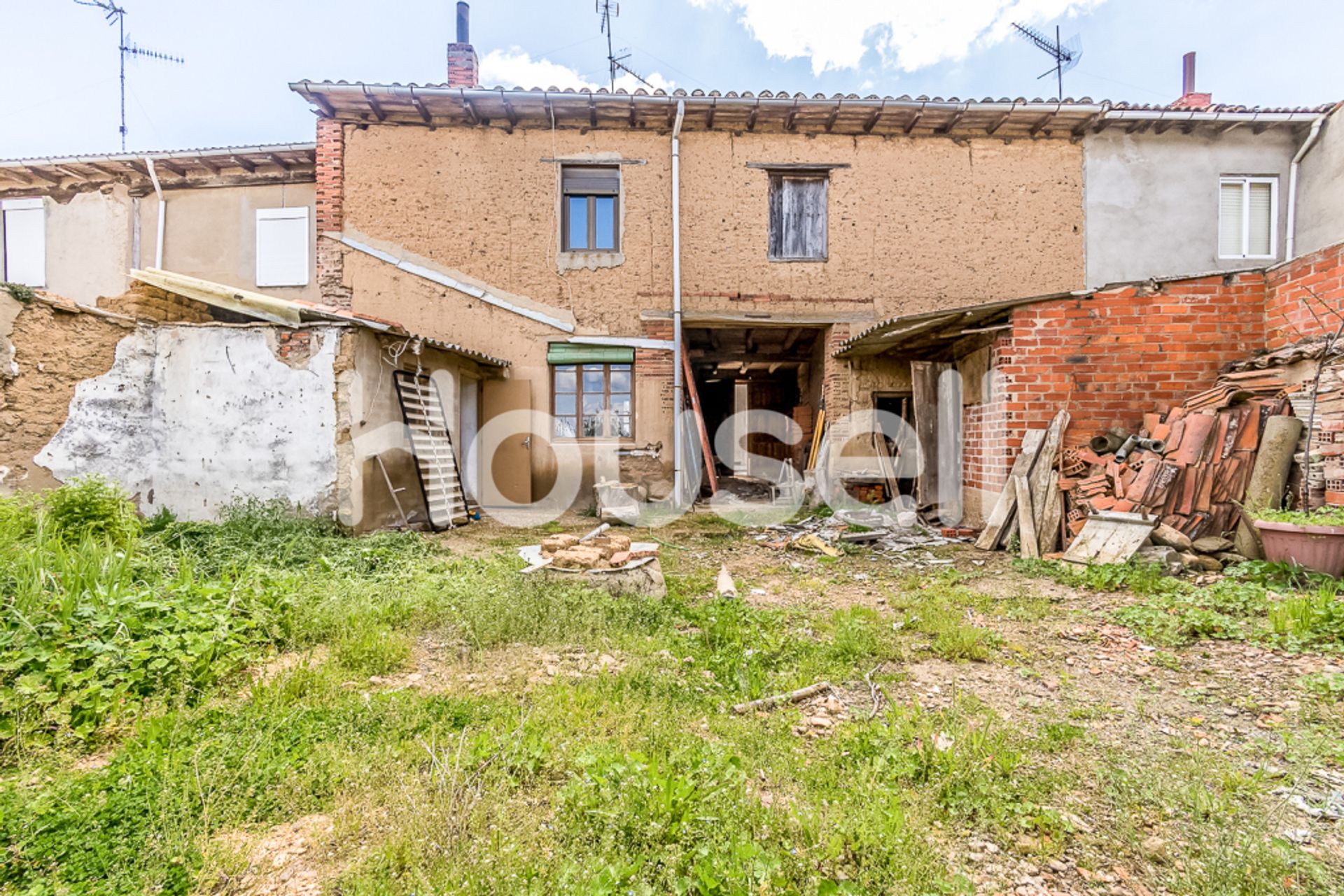 Будинок в Palazuelo de Órbigo, Castilla y León 11521457