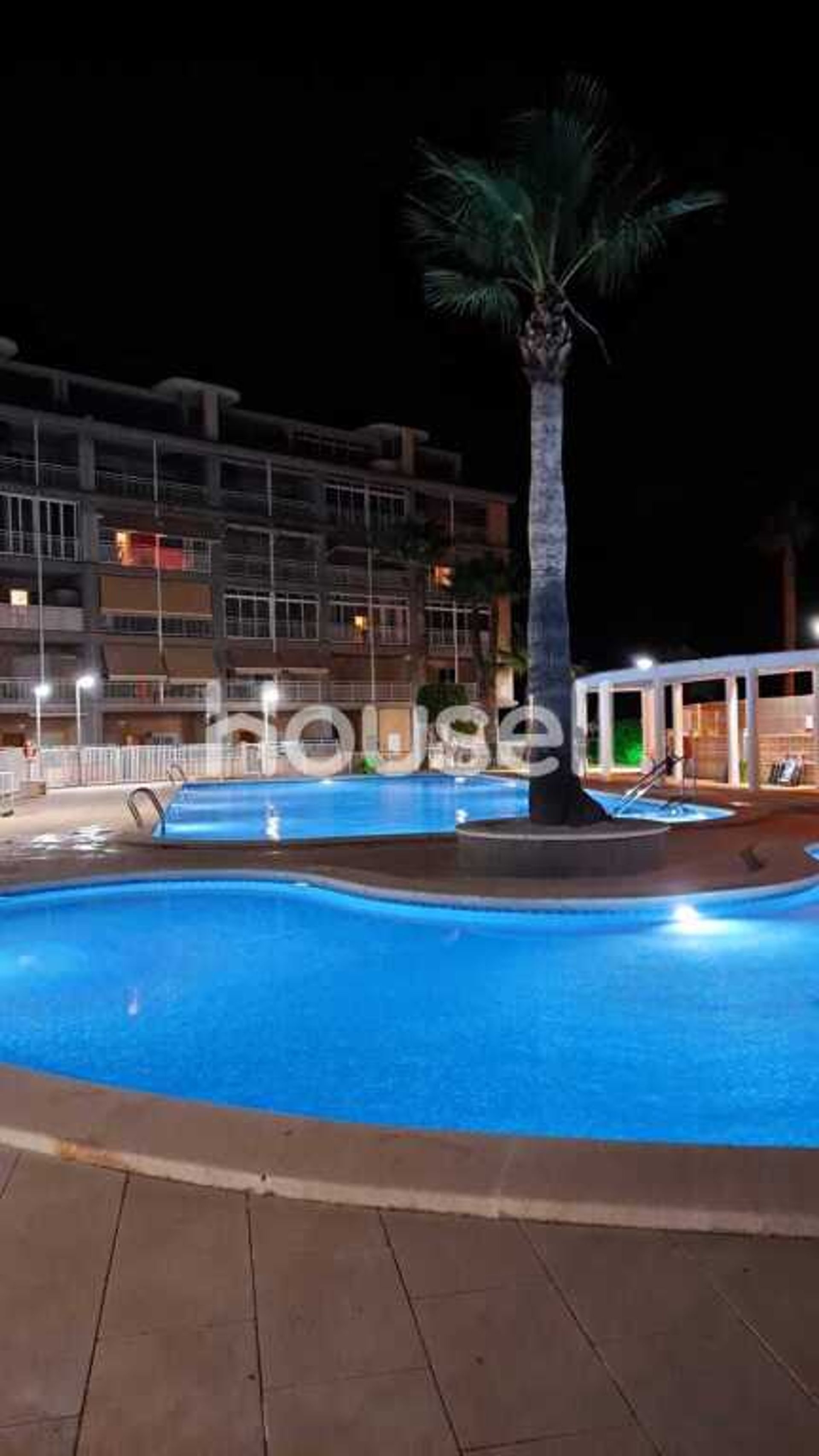 Condominium in El Campello, Comunidad Valenciana 11521646