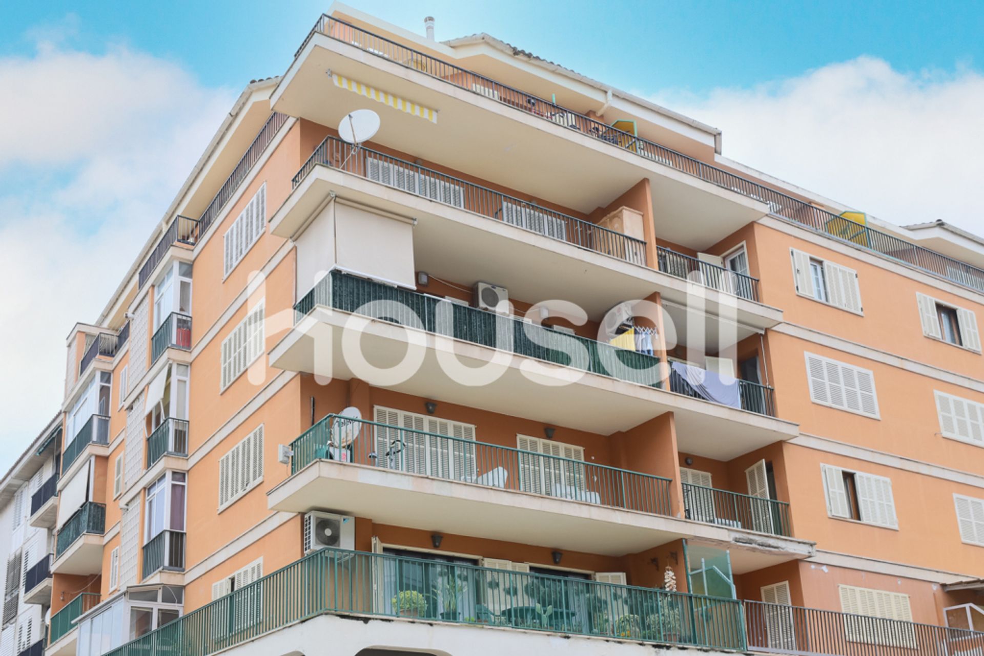 Condominium in Alcúdia, Illes Balears 11521662