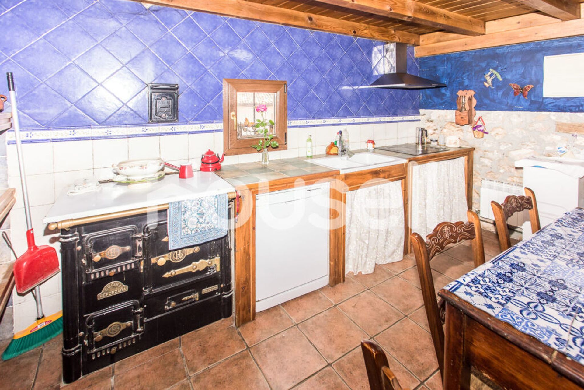 House in Frias, Castille-Leon 11521730