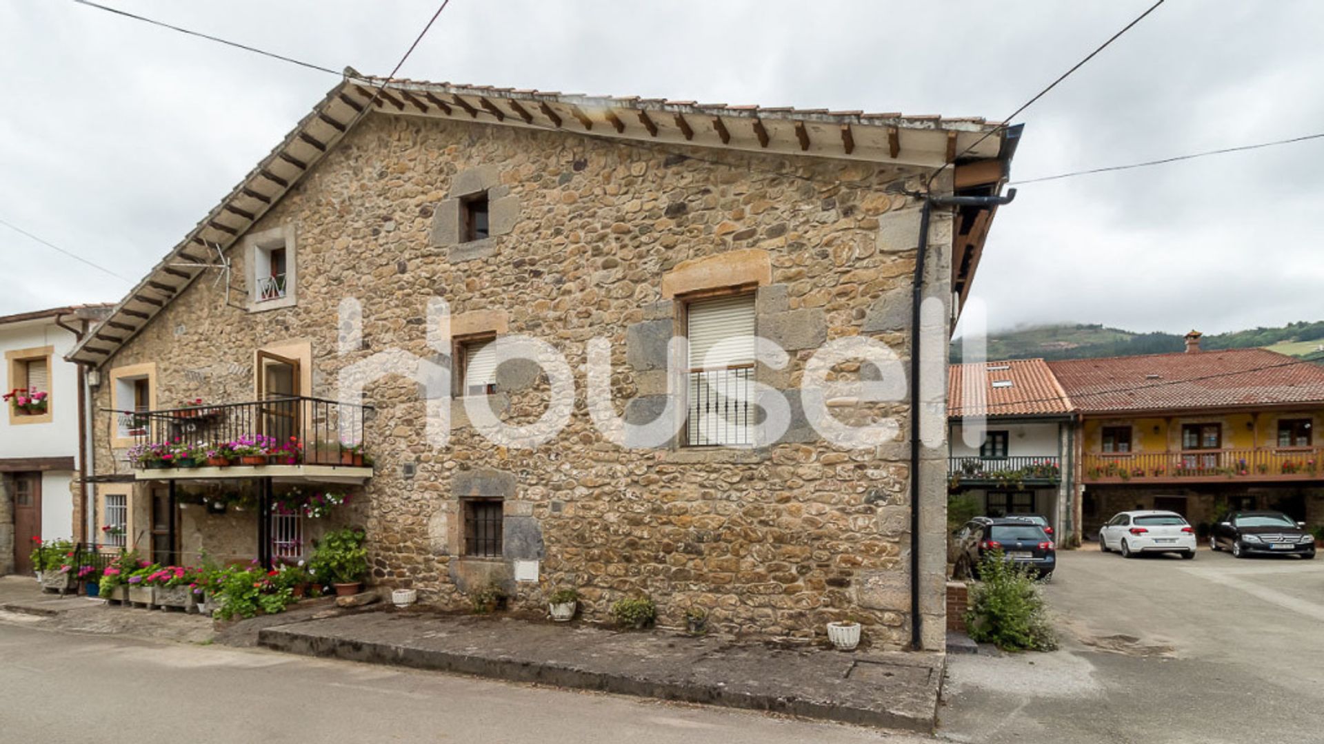 Huis in Santiurde de Toranzo, Cantabria 11521755