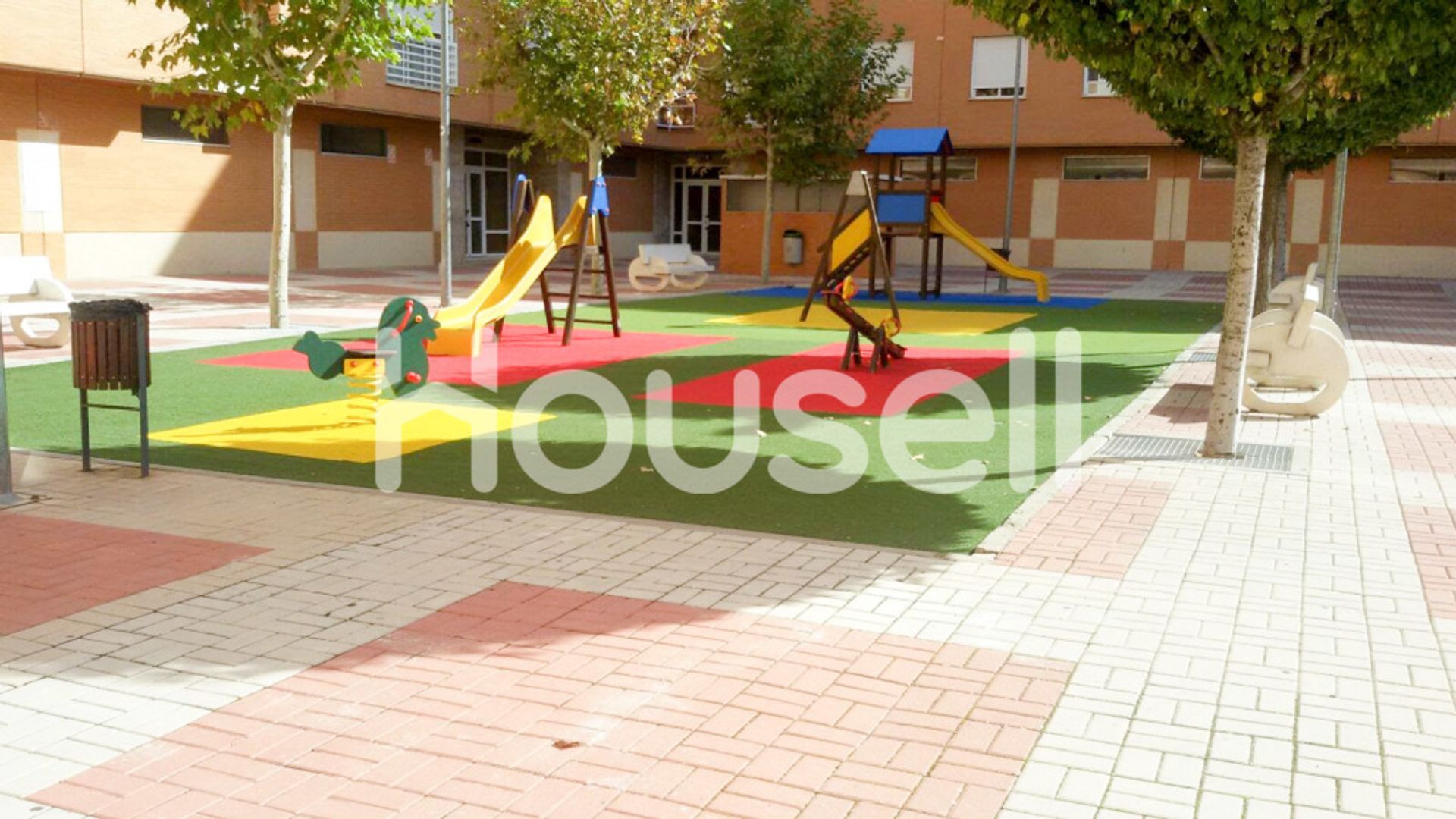 Condominium in Ciudad Real, Castilla-La Mancha 11522056