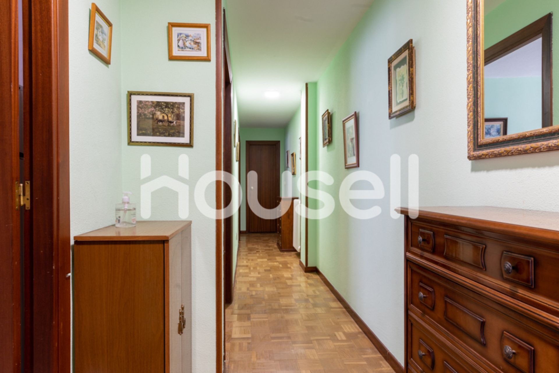 Condominium in Leon, Castille-Leon 11522241