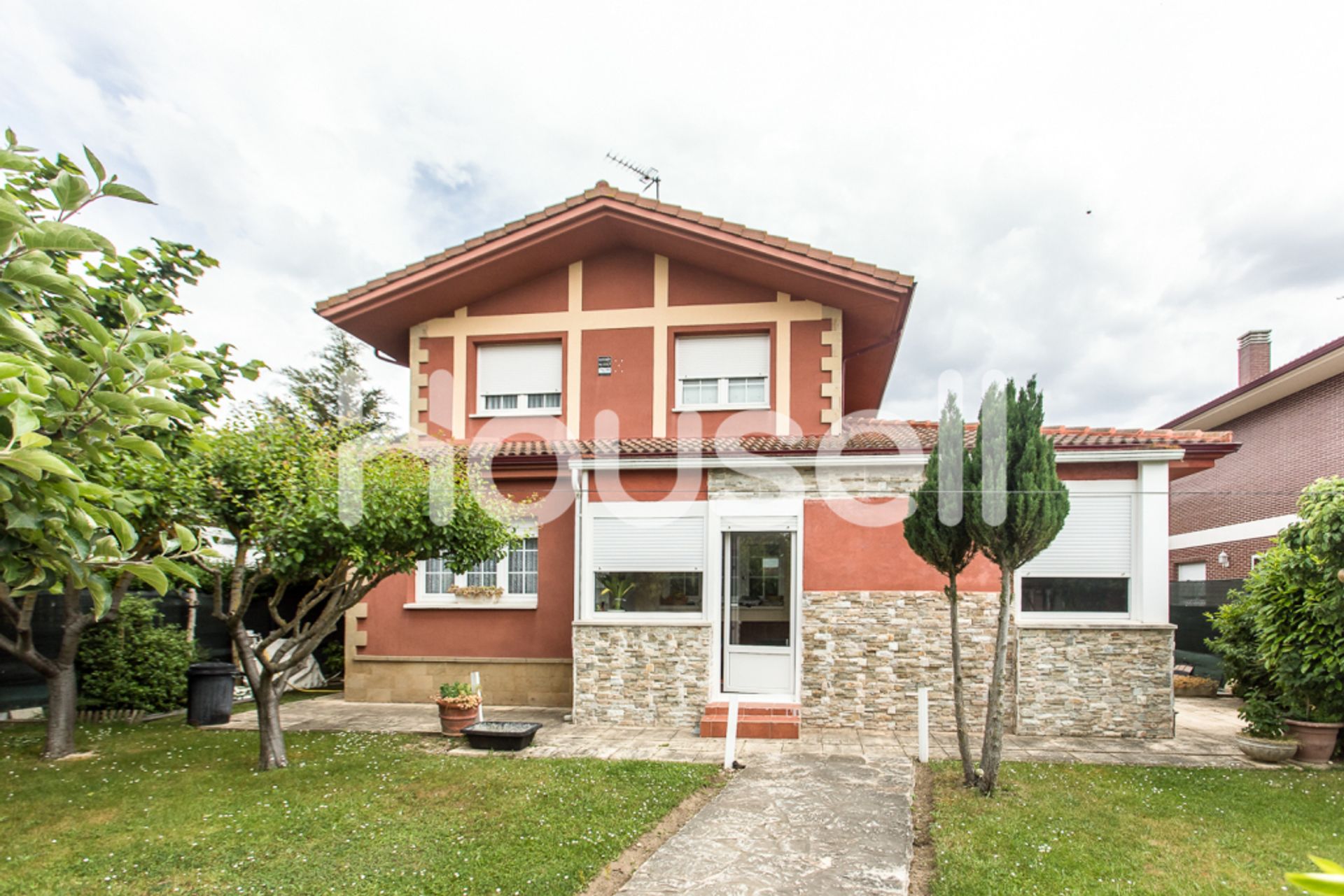 House in Medina de Pomar, Castilla y León 11522252