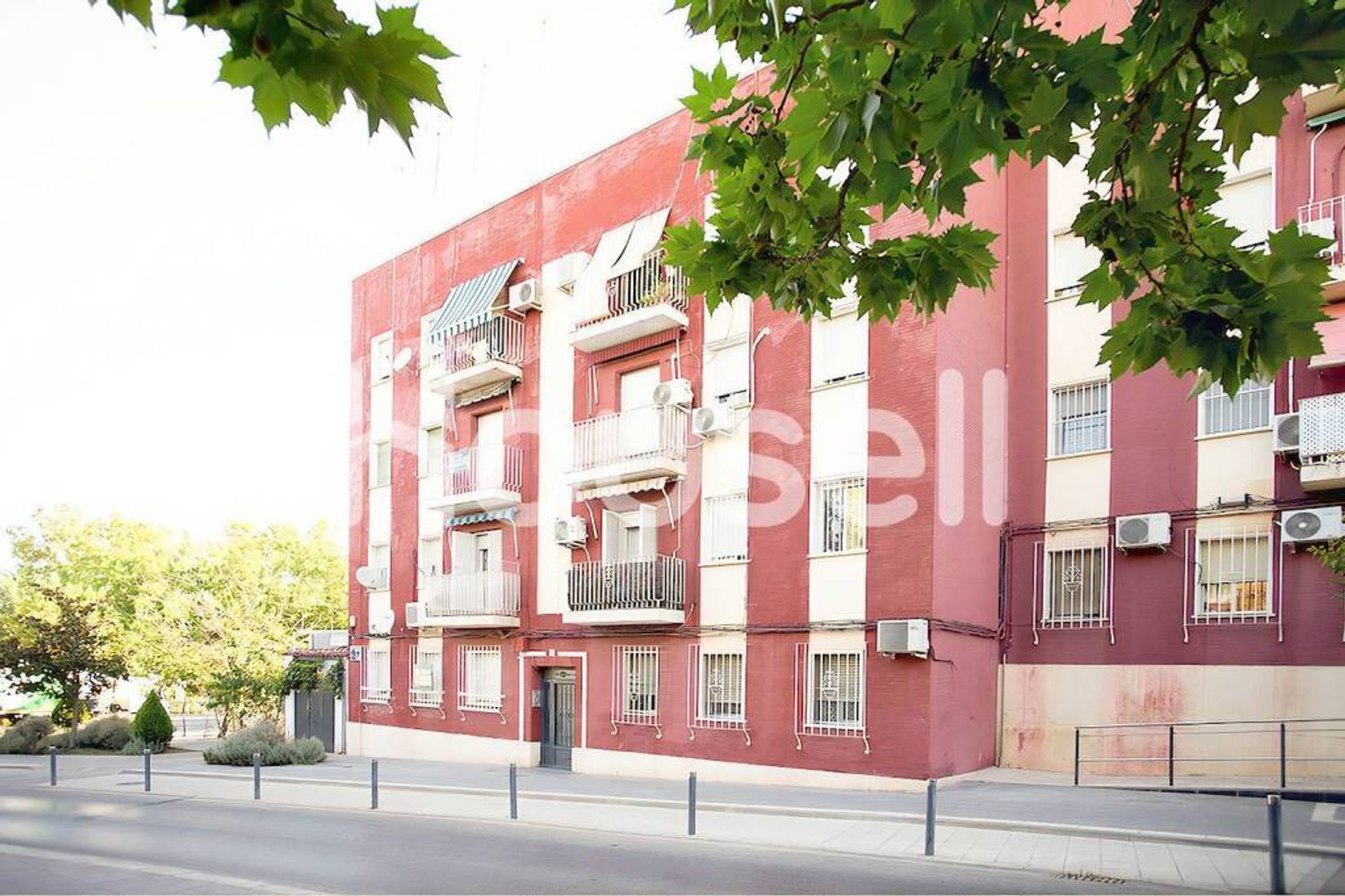 Condominium in Linares, Andalucía 11522321