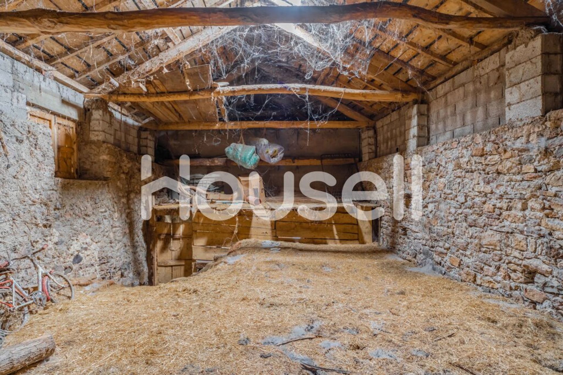 House in Cabrillanes, Castilla y León 11522338