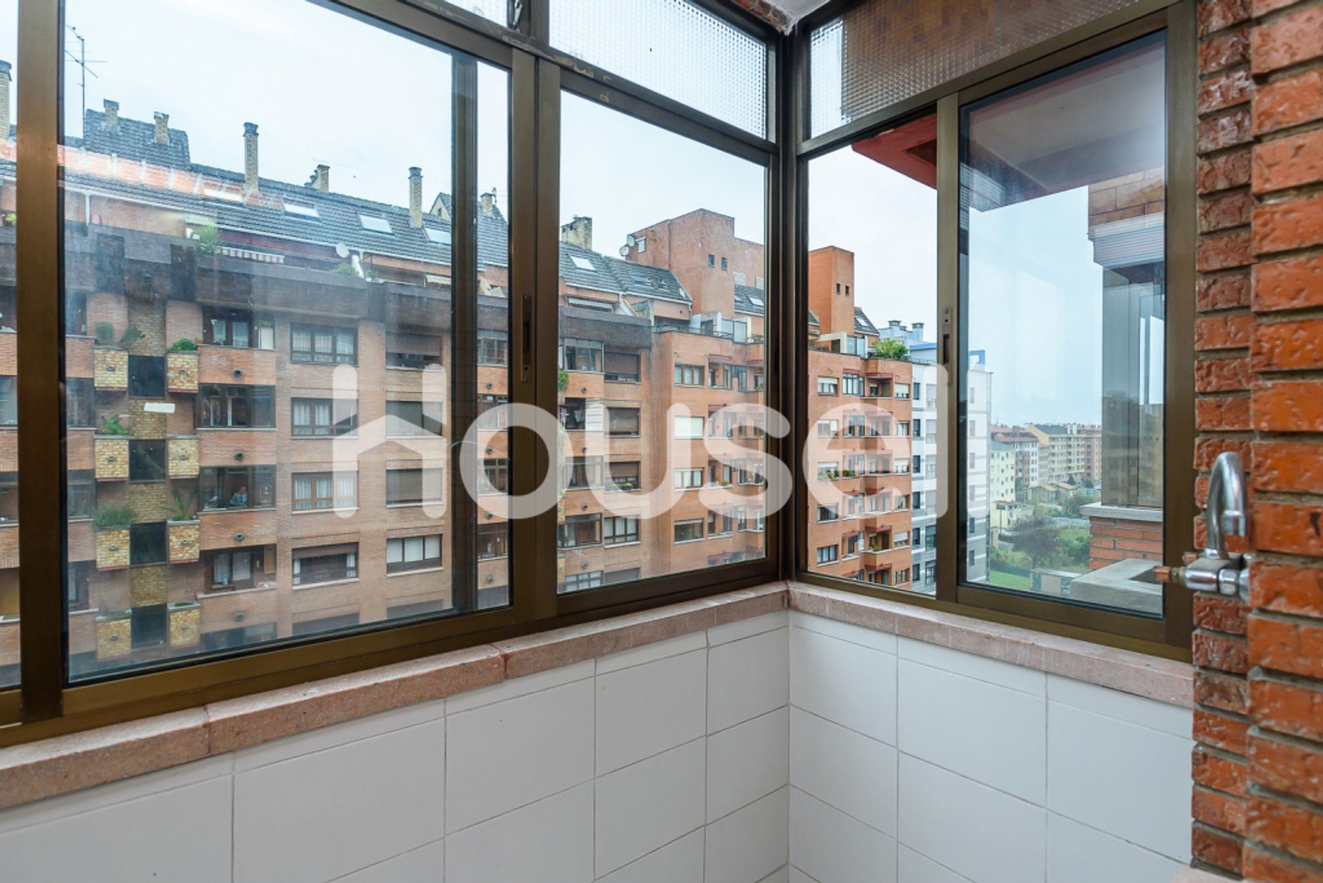 Osakehuoneisto sisään Oviedo, Asturias 11522489