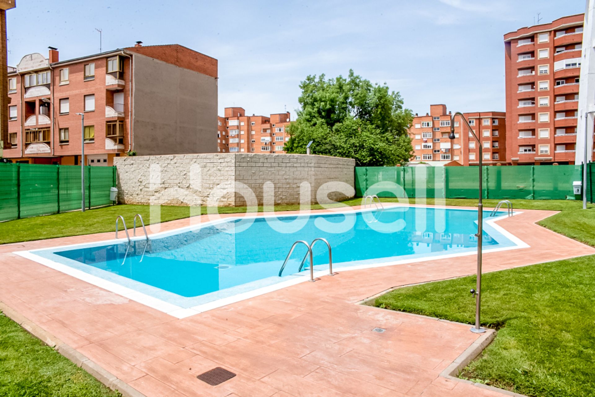 House in San Andres del Rabanedo, Castille-Leon 11522528