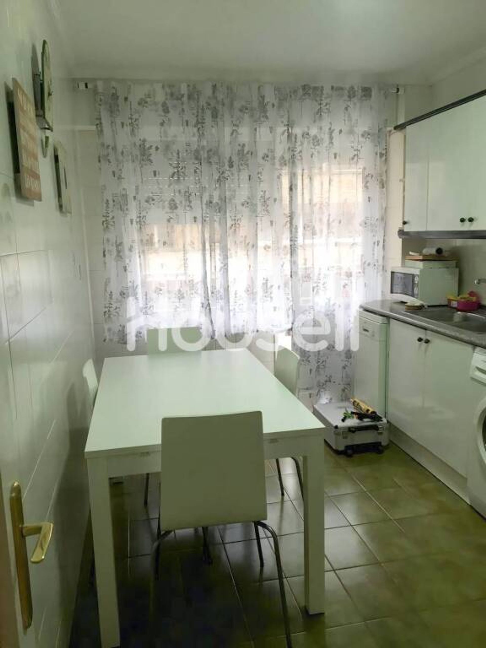 Condominio en Amorebieta, país Vasco 11522575