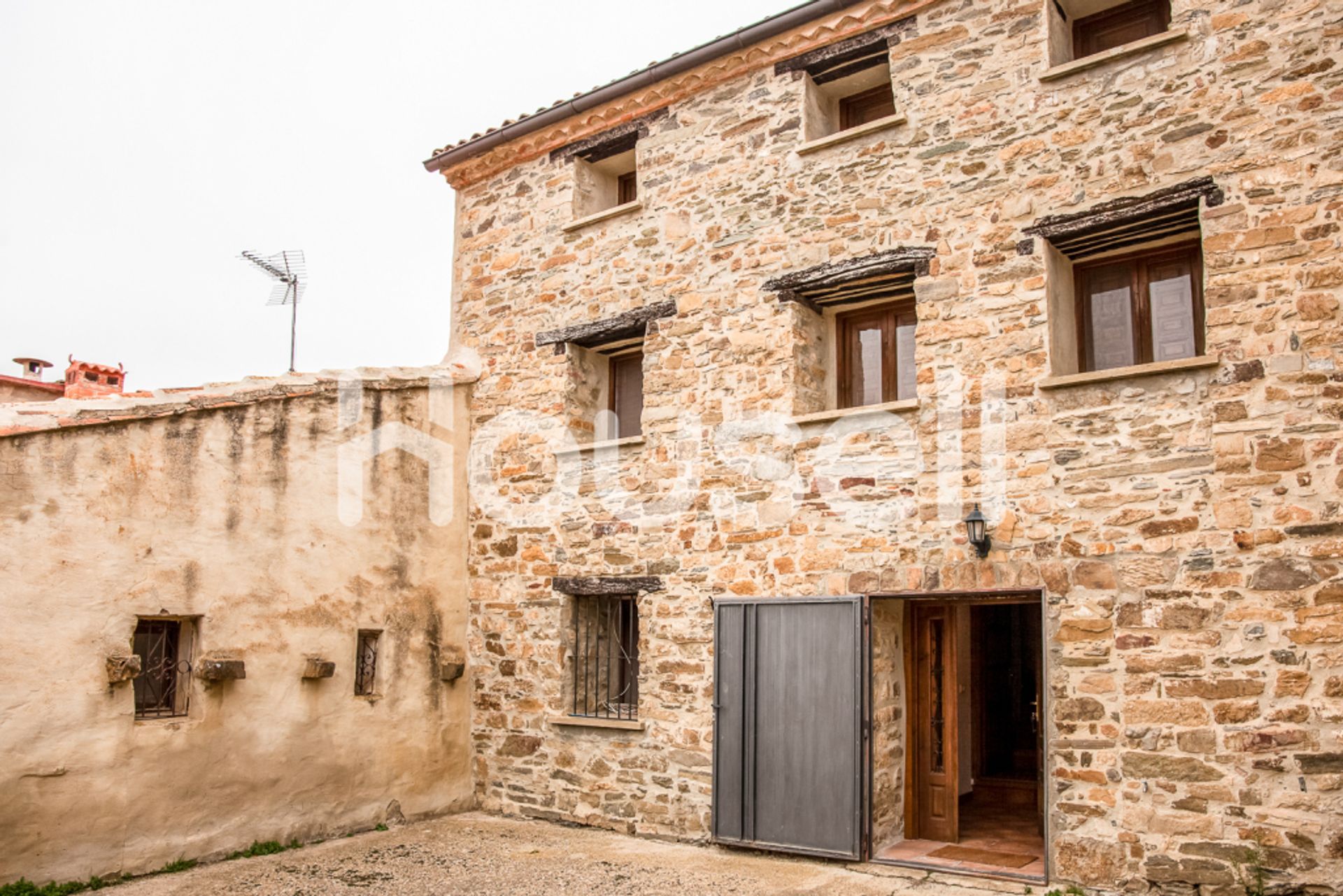 rumah dalam San Pedro Manrique, Castille-Leon 11522802