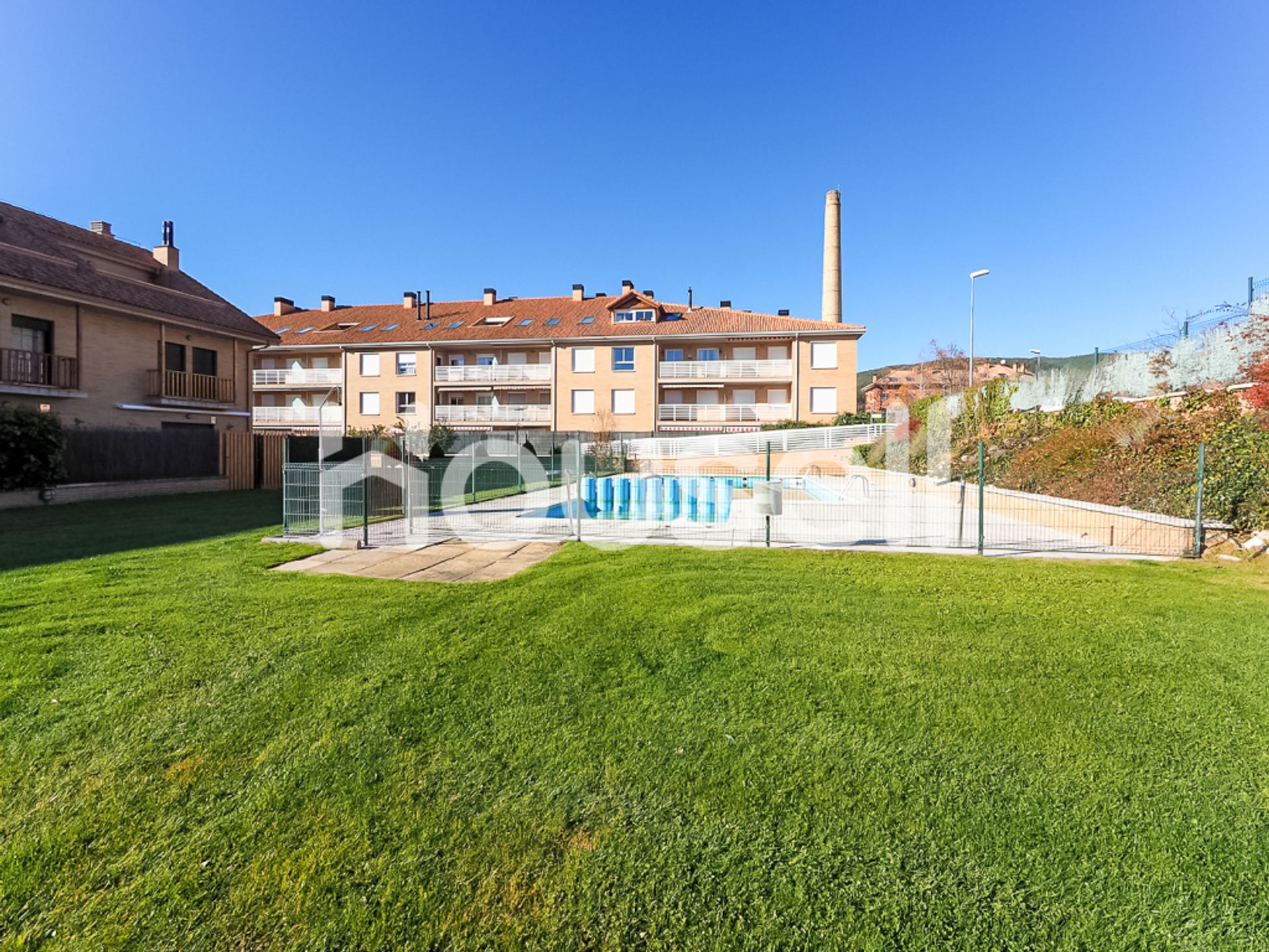 Condominium in Jaca, Aragón 11522830