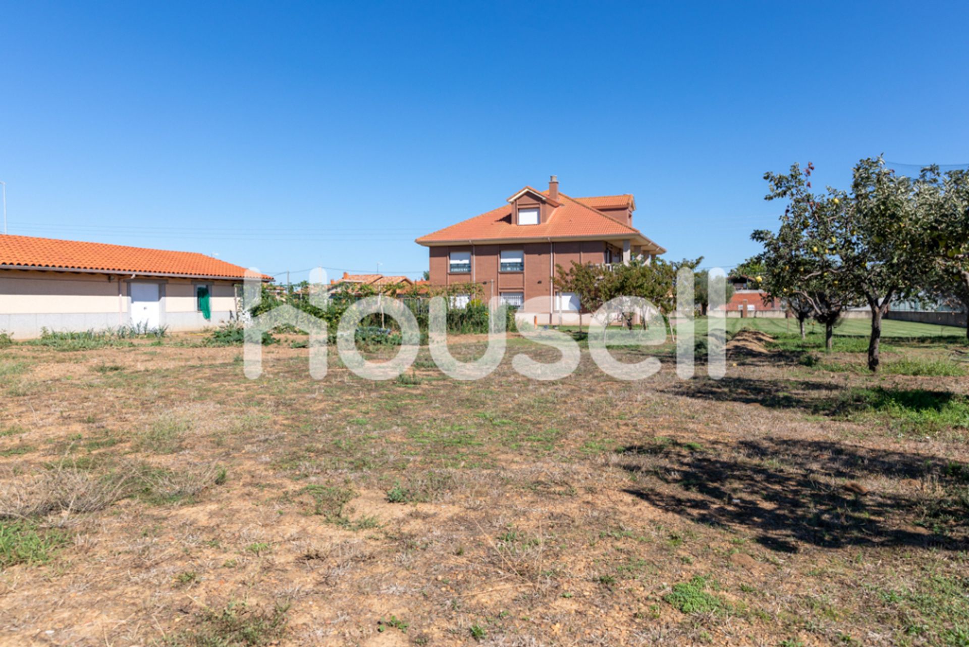 House in Chozas de Abajo, Castilla y León 11522920