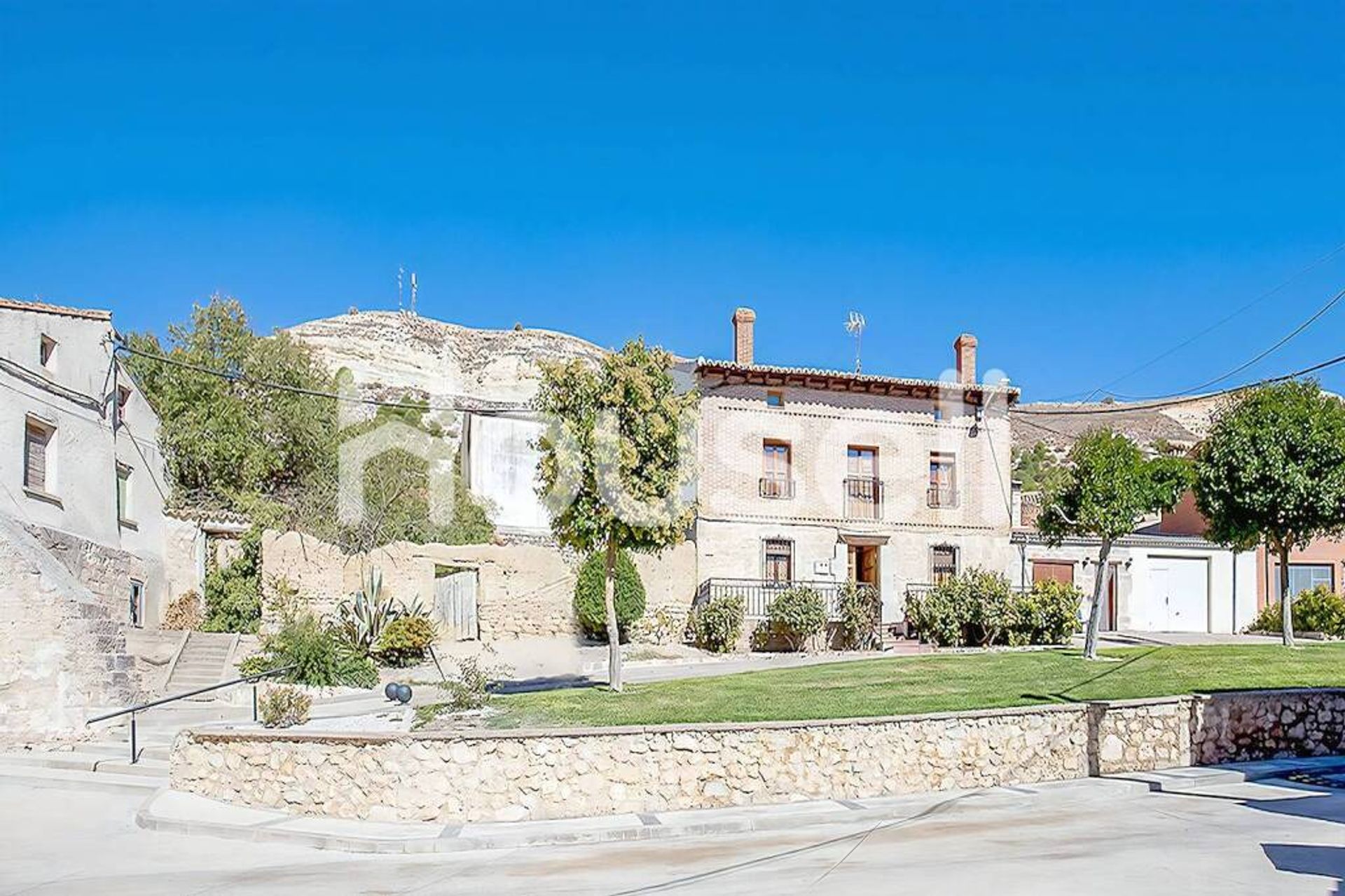 Casa nel Hornillos de Cerrato, Castilla y León 11523118