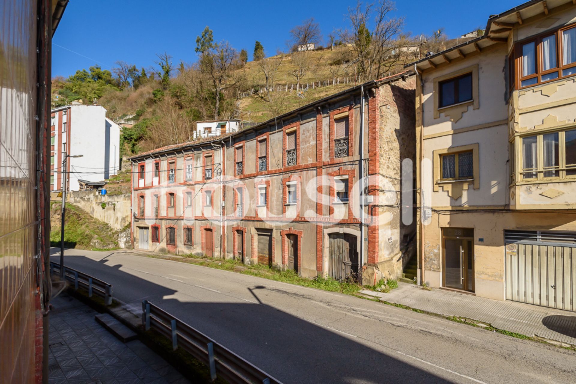 rumah dalam , Principado de Asturias 11523368